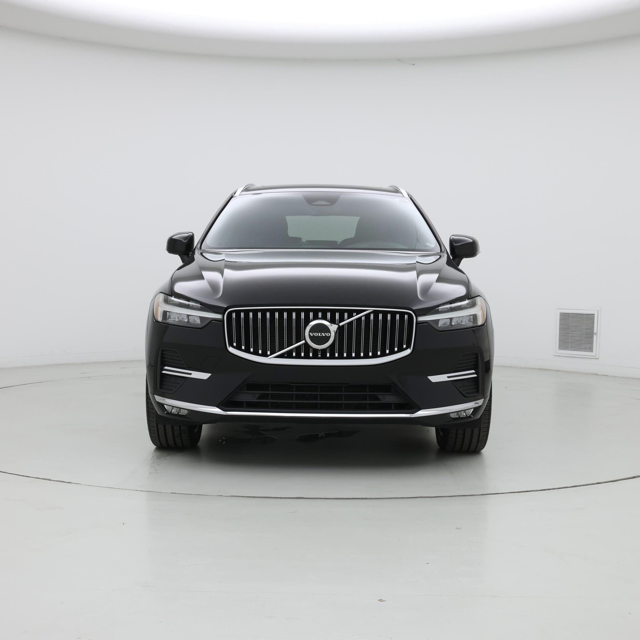 Thumbnail: 2022 Volvo XC60 - 5