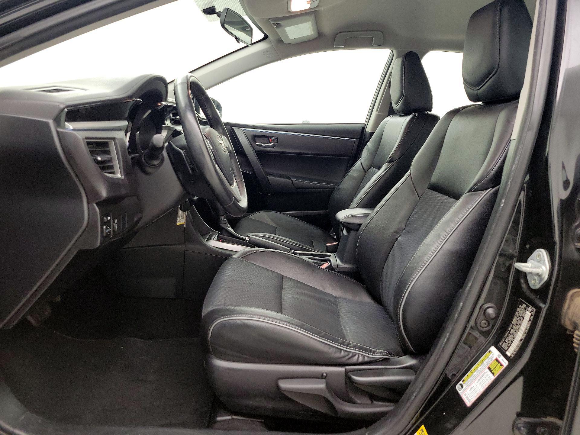 Thumbnail: 2016 Toyota Corolla - 11