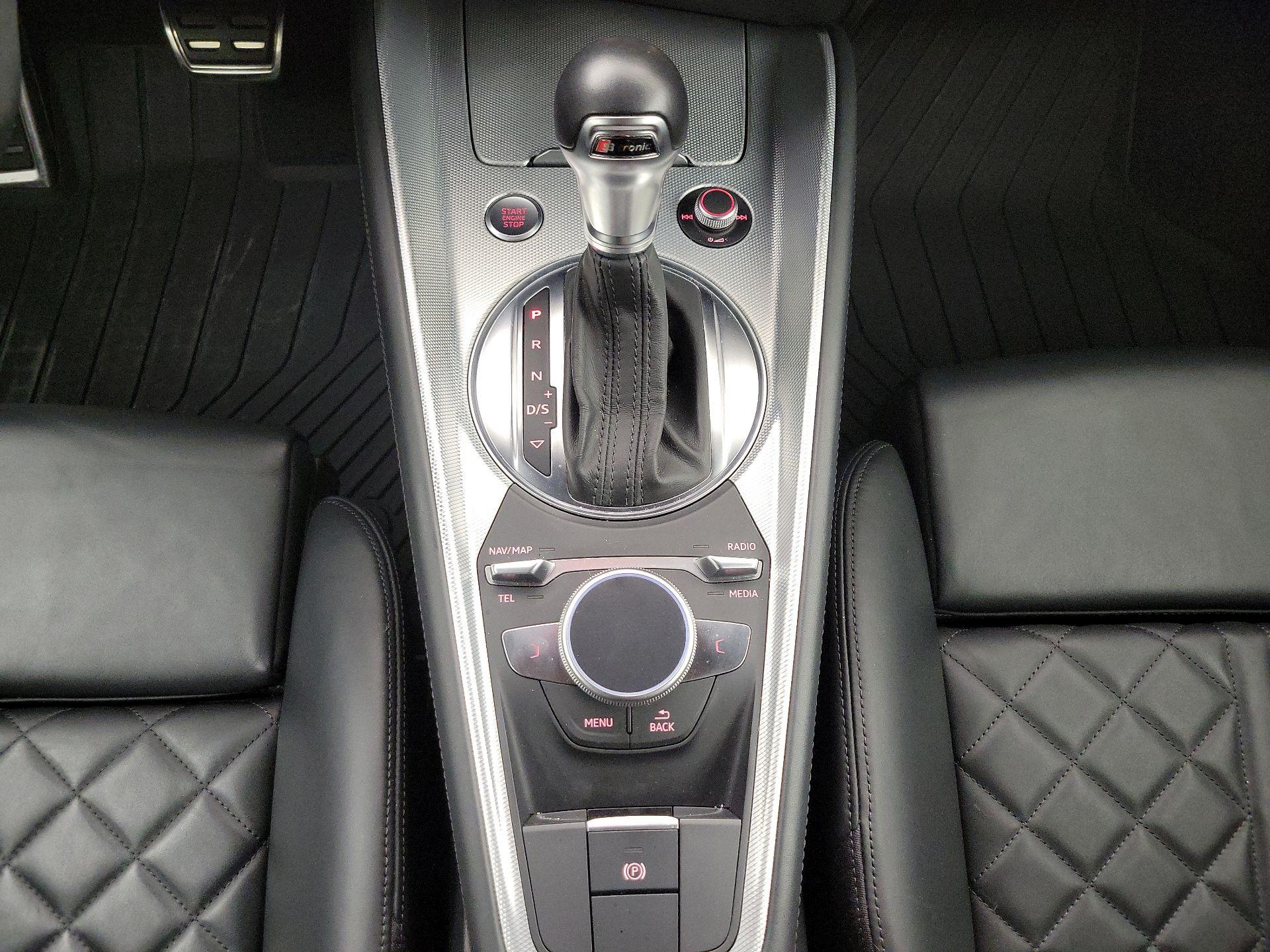 Thumbnail: 2016 Audi TT - 17