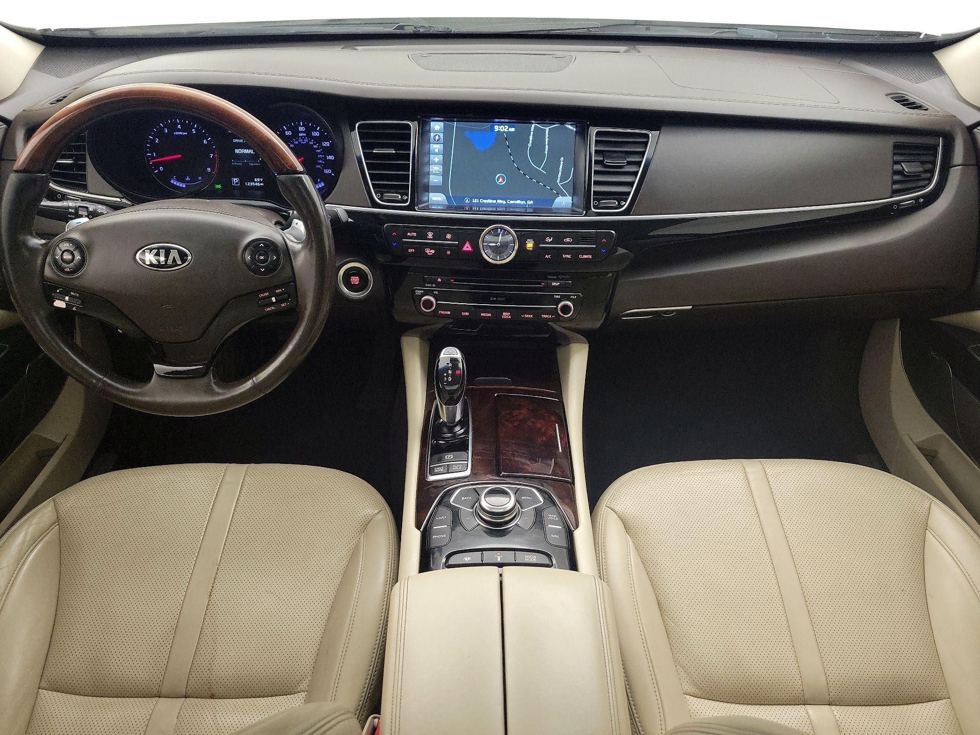 Thumbnail: 2016 Kia K900 - 9