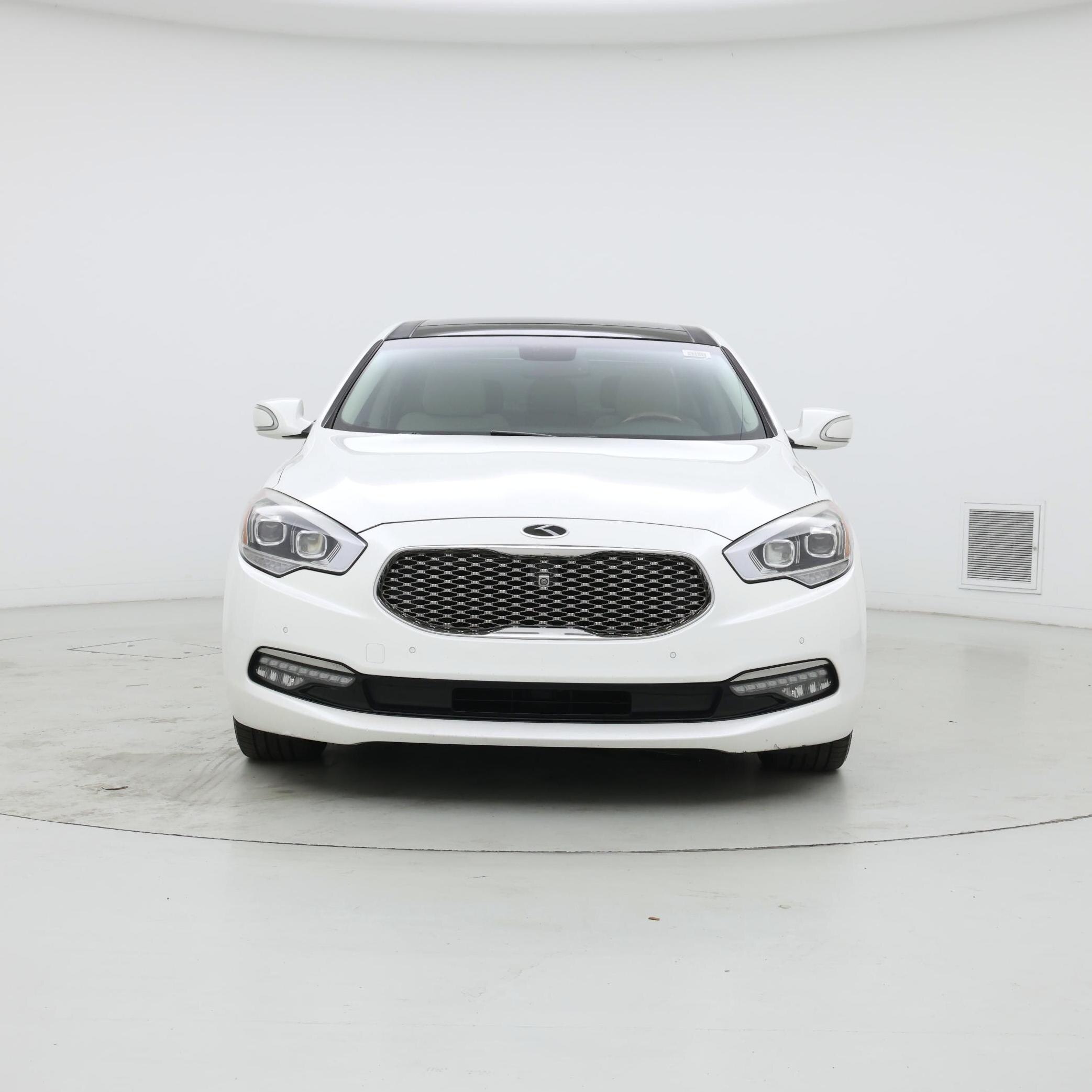 Thumbnail: 2016 Kia K900 - 5