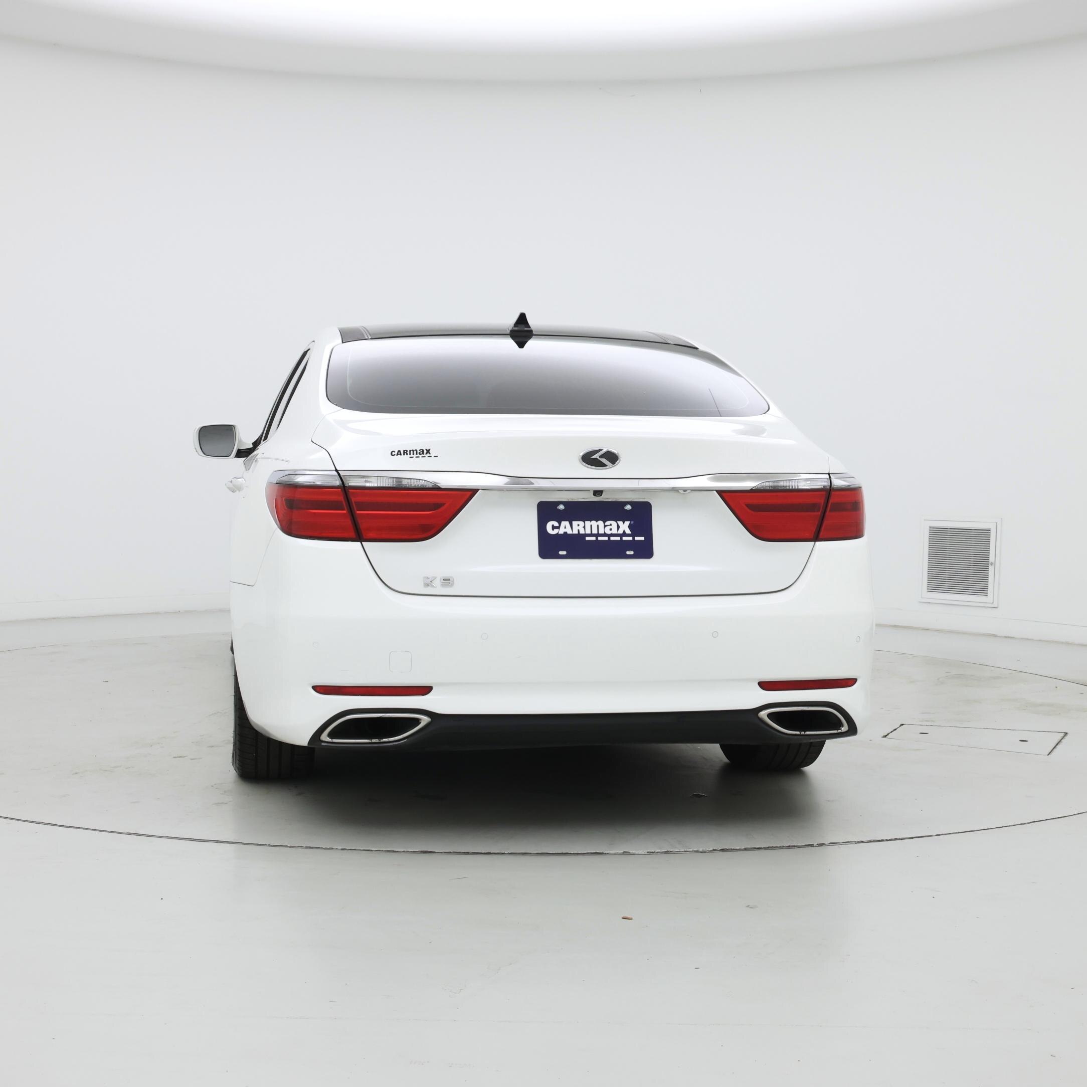 Thumbnail: 2016 Kia K900 - 6