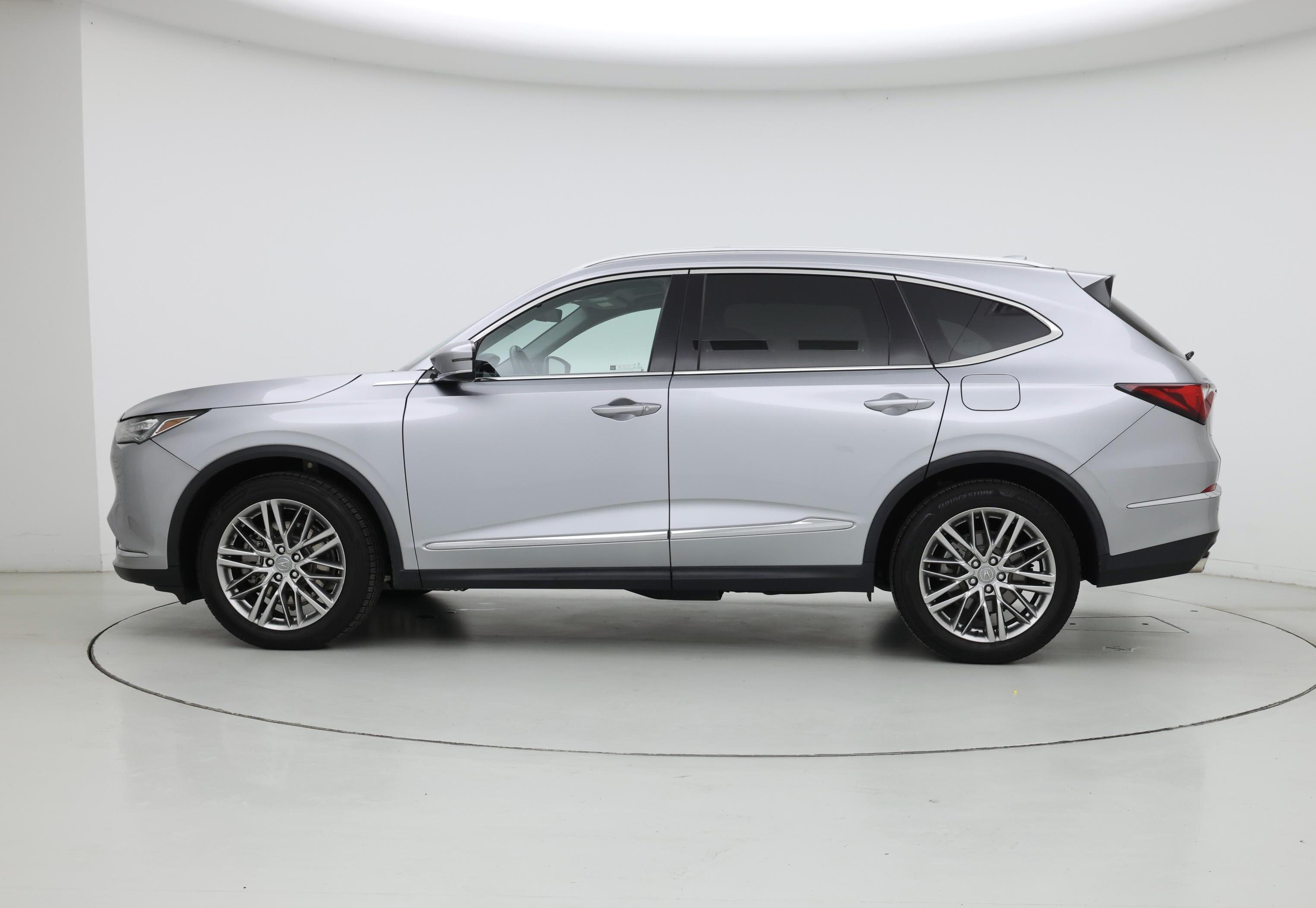 Thumbnail: 2022 Acura MDX - 3