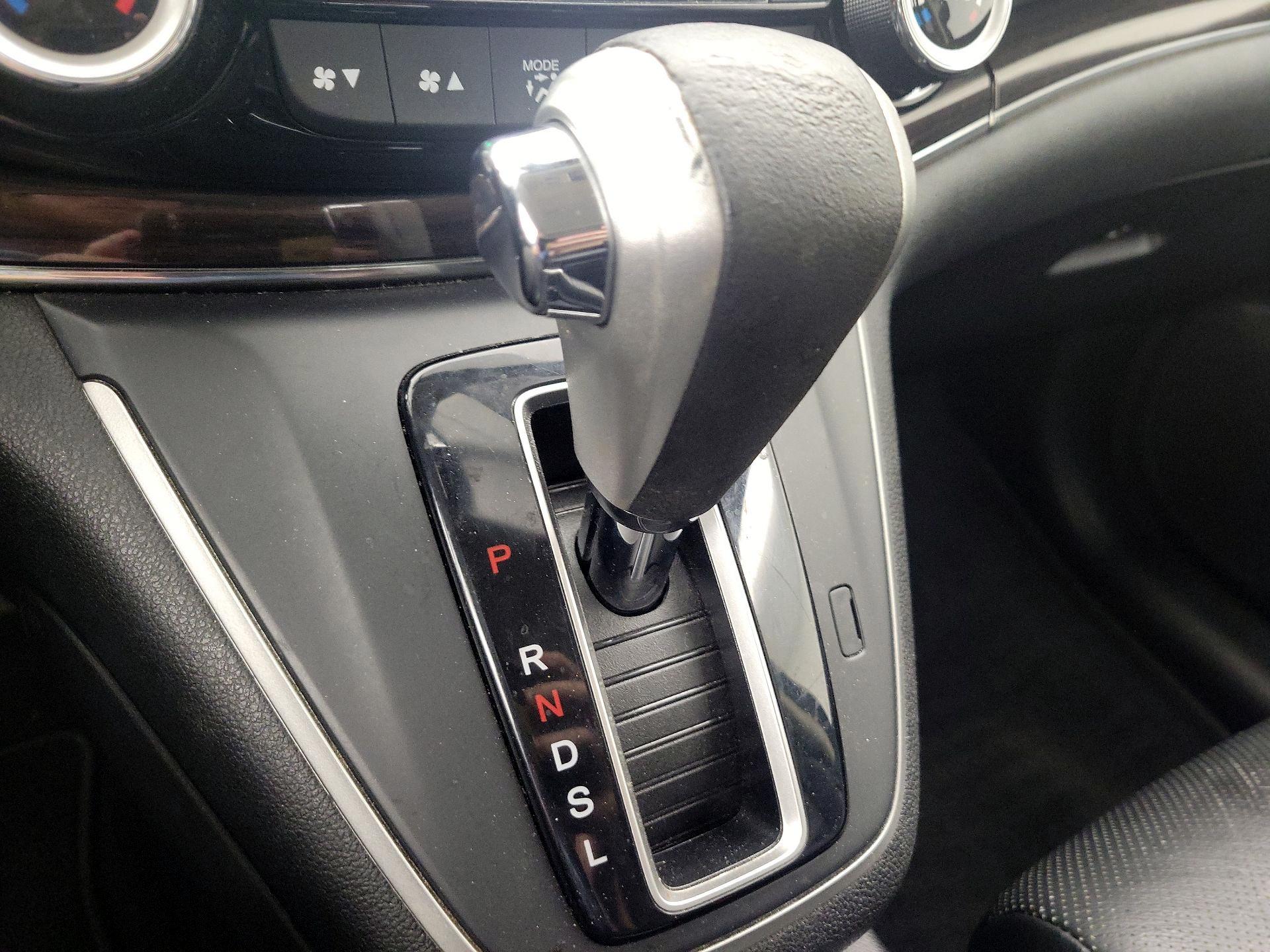 Thumbnail: 2016 Honda CR-V - 17