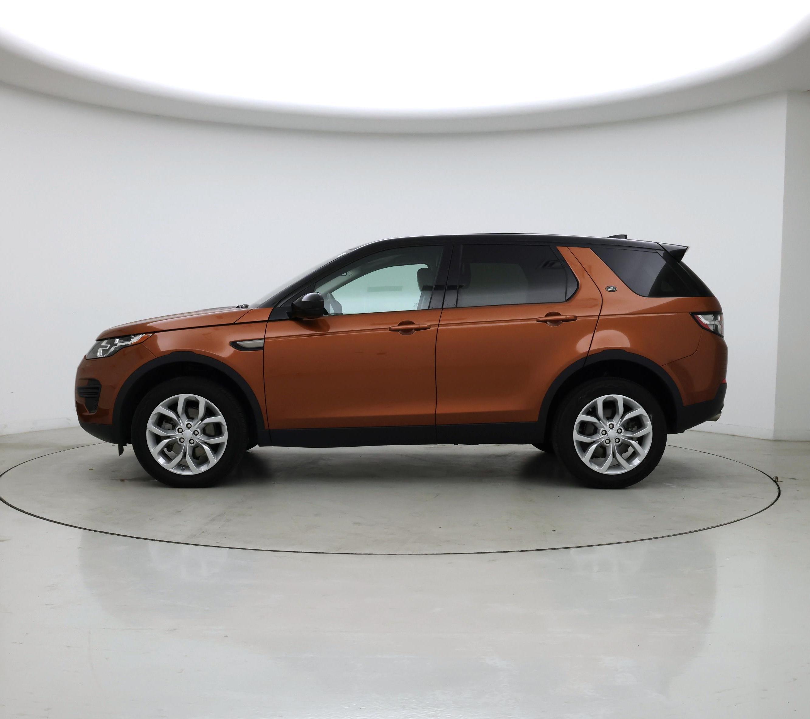 Thumbnail: 2019 Land Rover Discovery Sport - 3