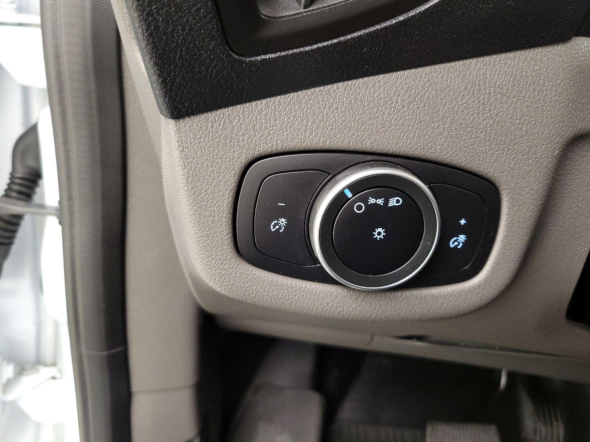Thumbnail: 2019 Ford Transit Series - 13
