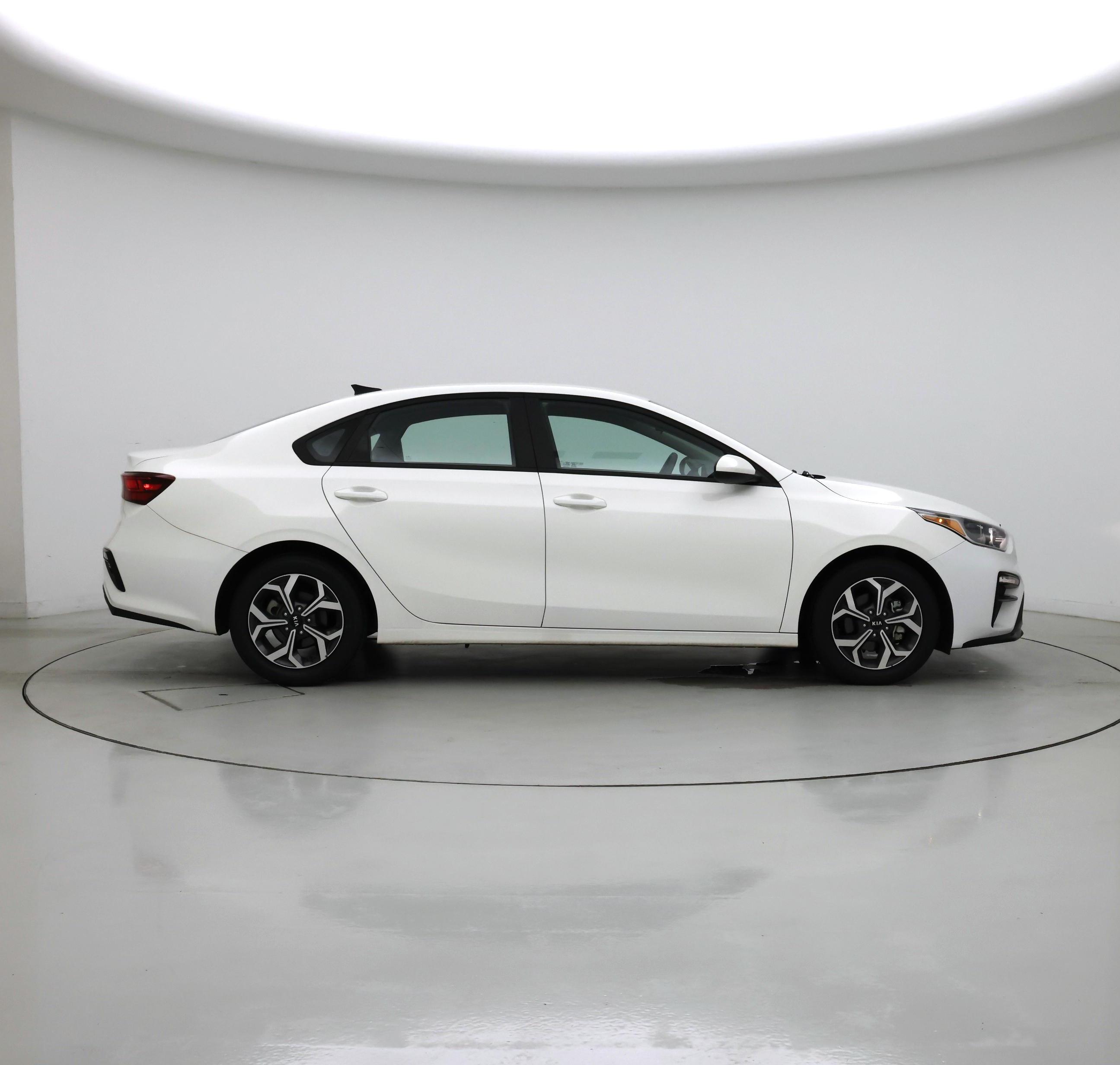 Thumbnail: 2020 Kia Forte - 7