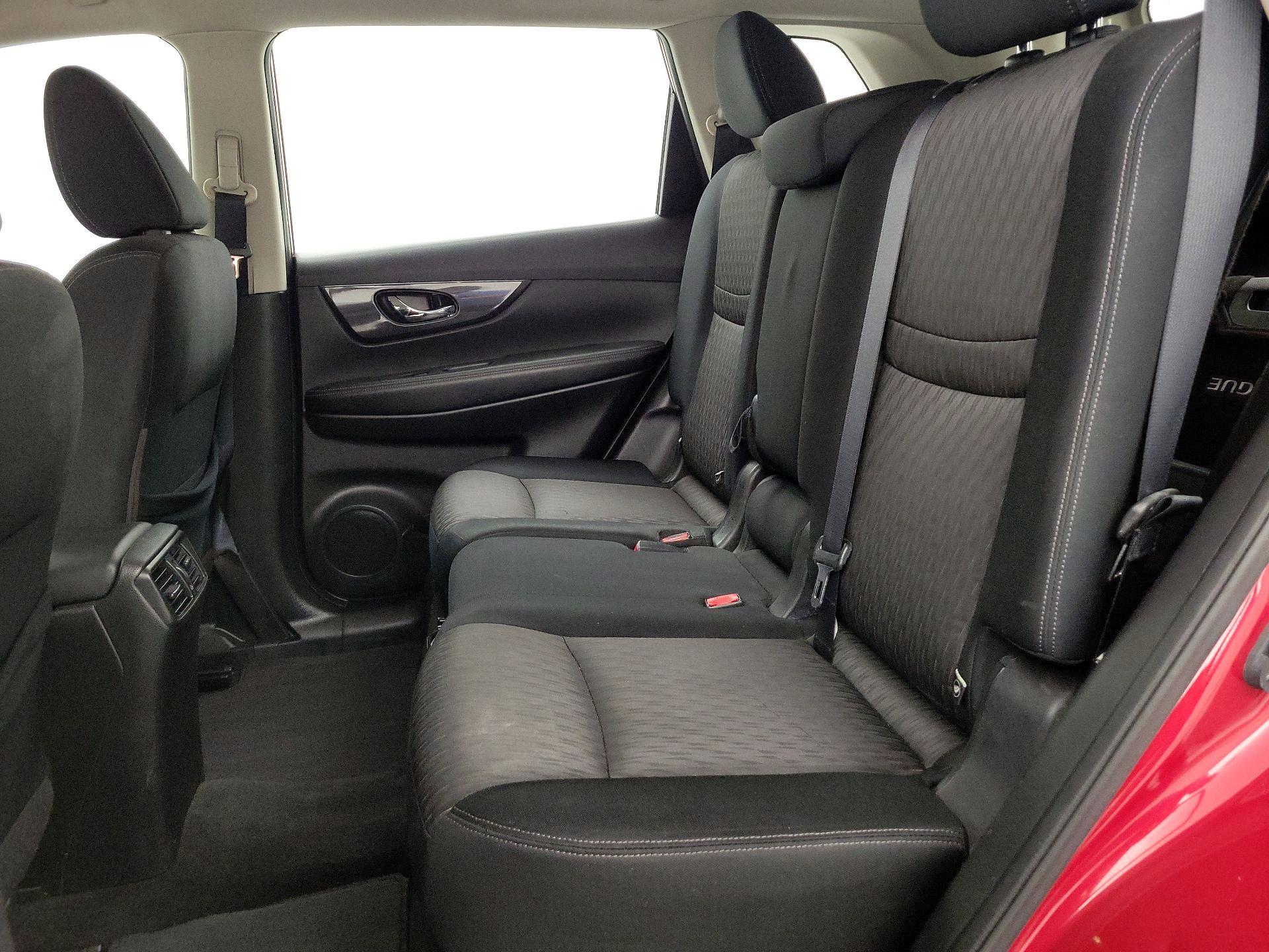 Thumbnail: 2017 Nissan Rogue - 19