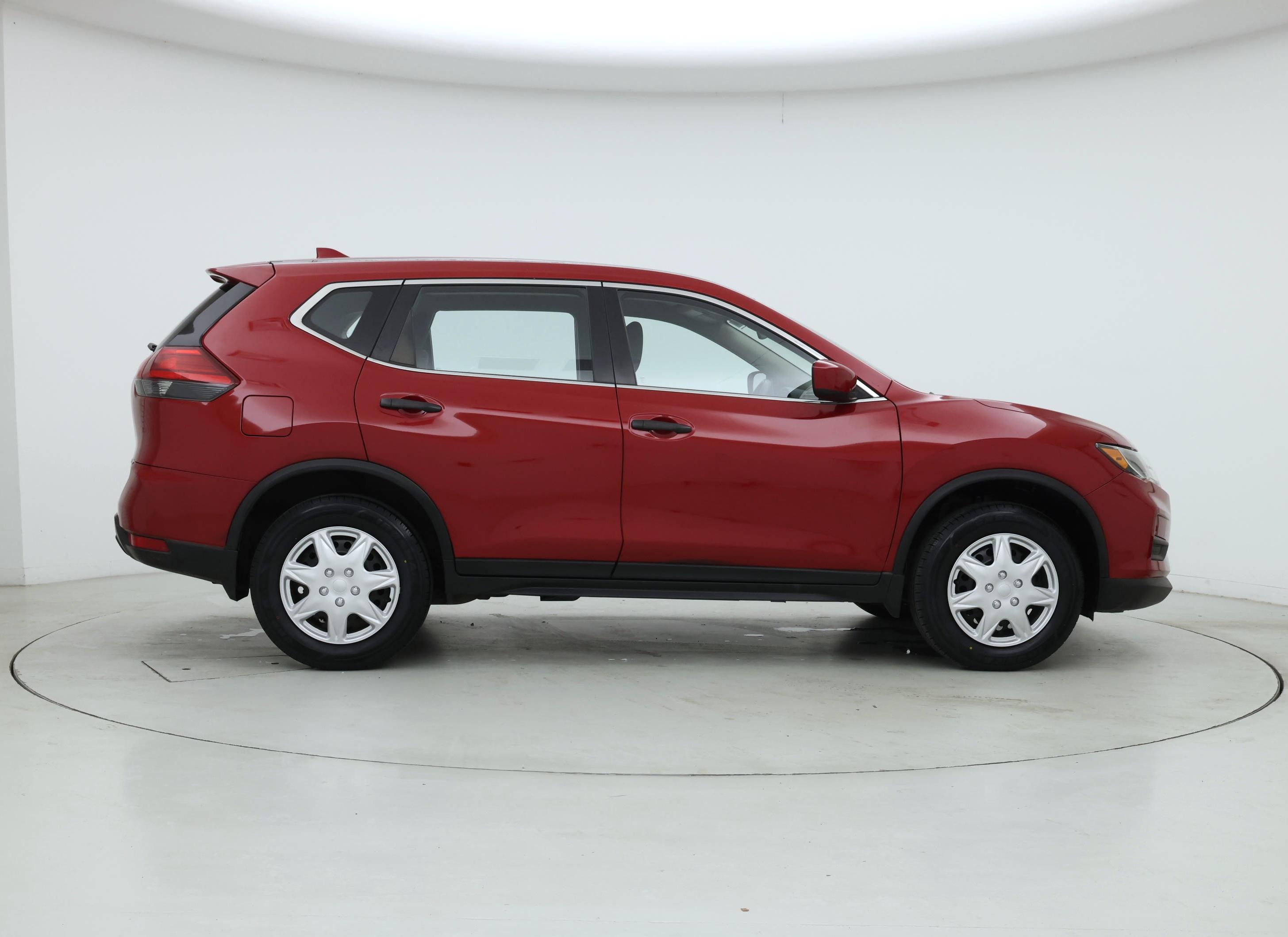 Thumbnail: 2017 Nissan Rogue - 7