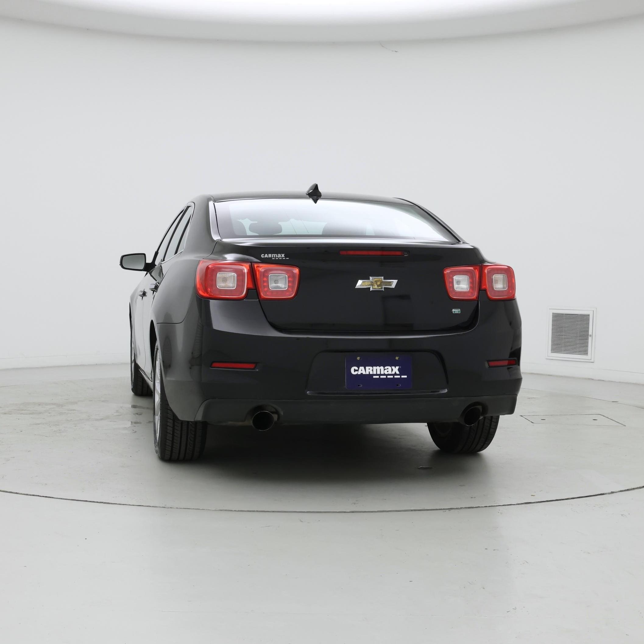 Thumbnail: 2016 Chevrolet Malibu - 6
