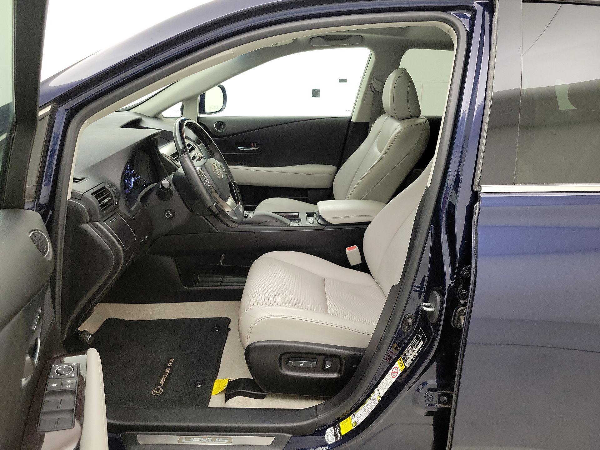 Thumbnail: 2015 Lexus RX - 11