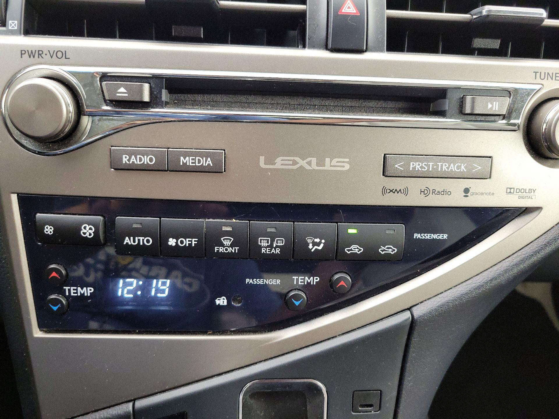Thumbnail: 2015 Lexus RX - 17