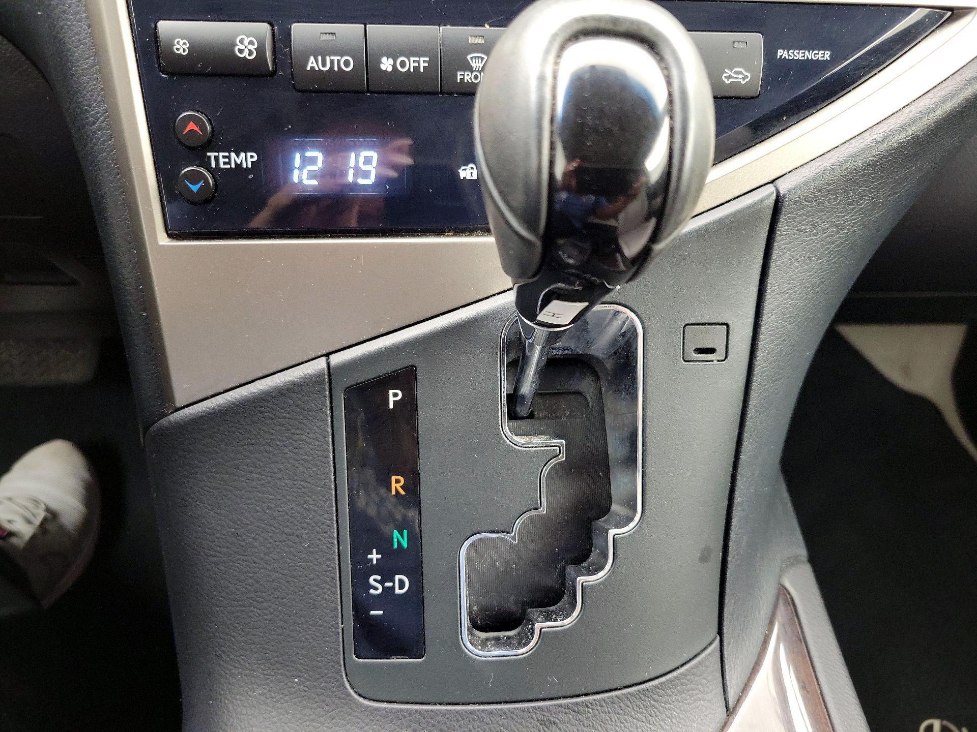 Thumbnail: 2015 Lexus RX - 18