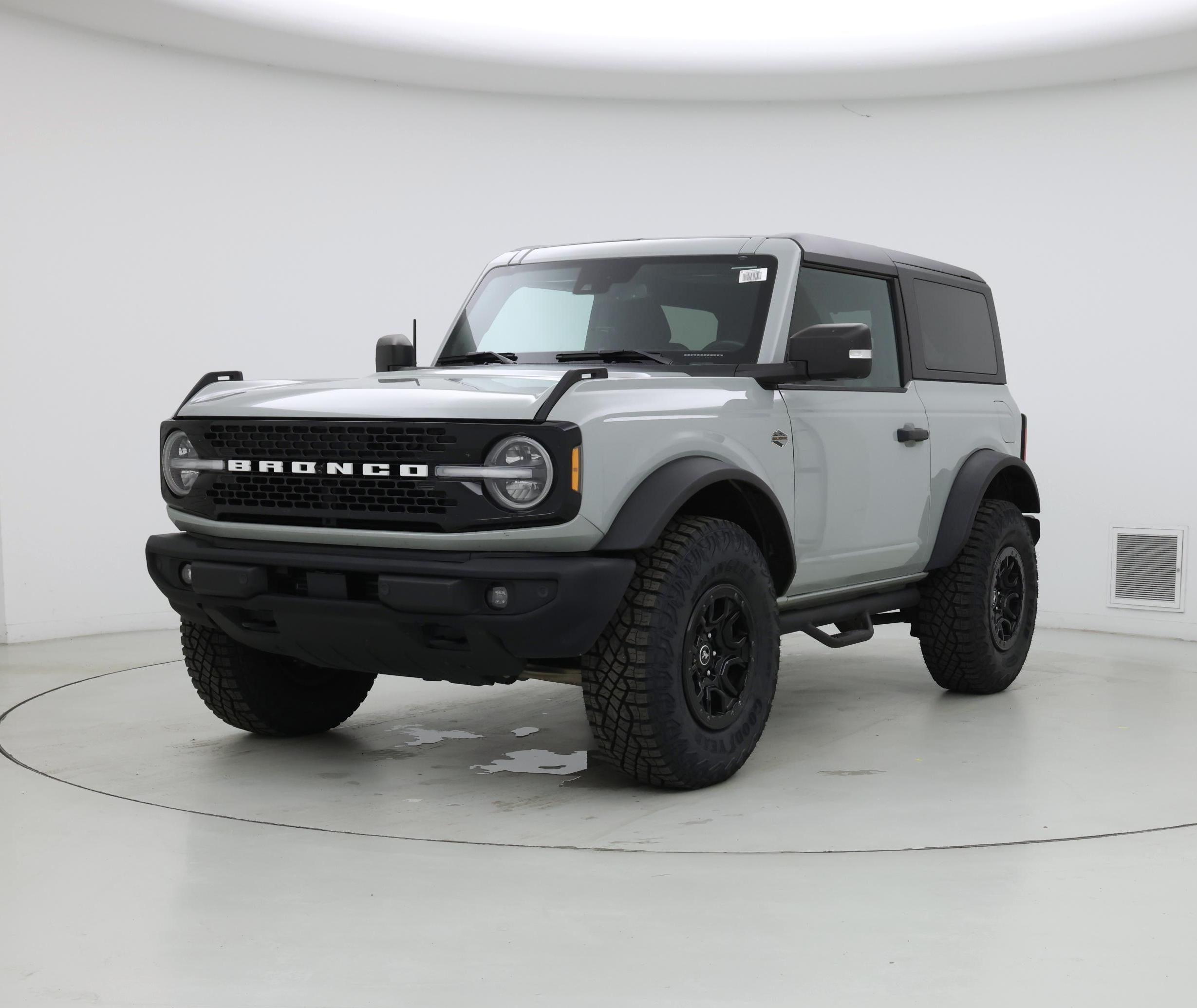 Thumbnail: 2022 Ford Bronco - 4