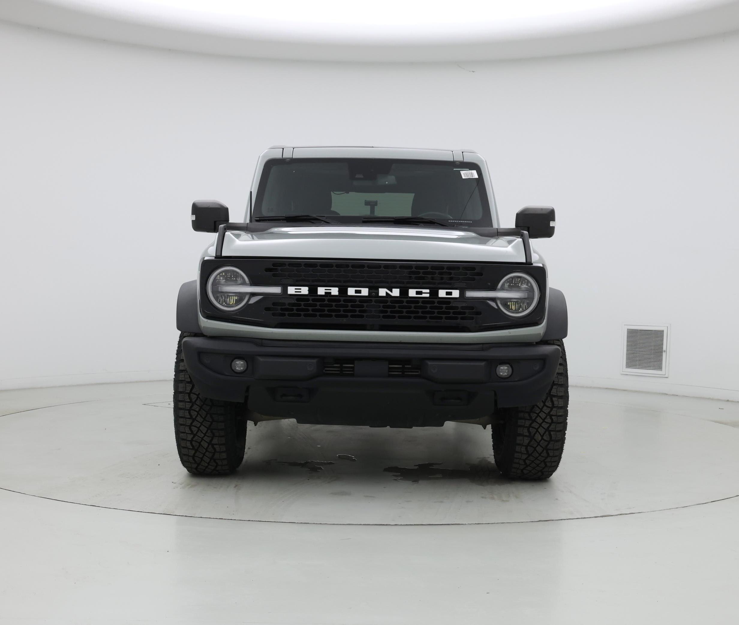 Thumbnail: 2022 Ford Bronco - 5