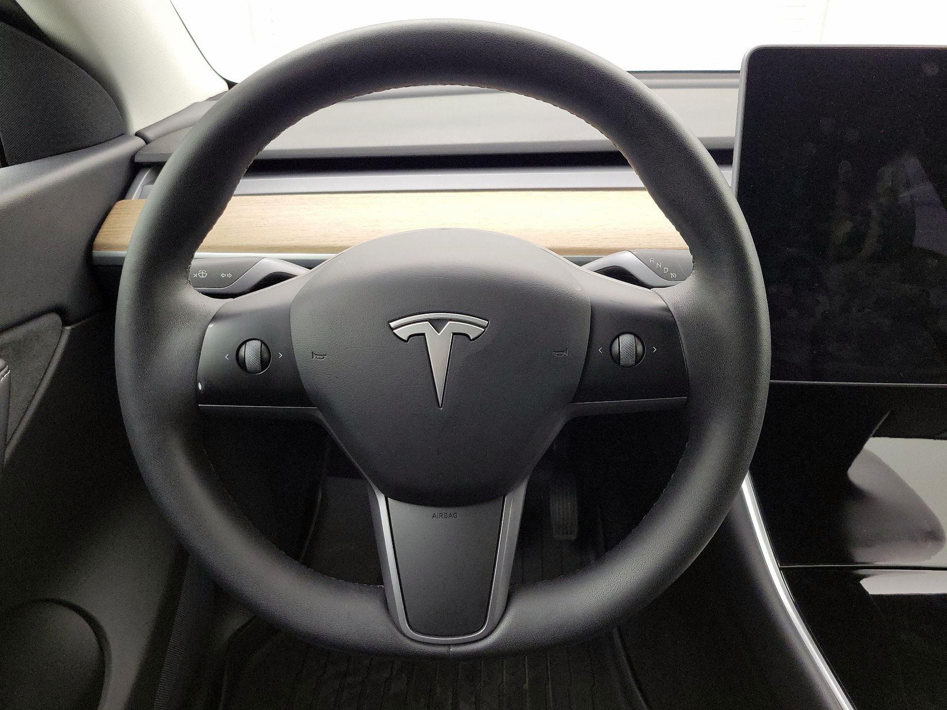 Thumbnail: 2021 Tesla Model Y - 10