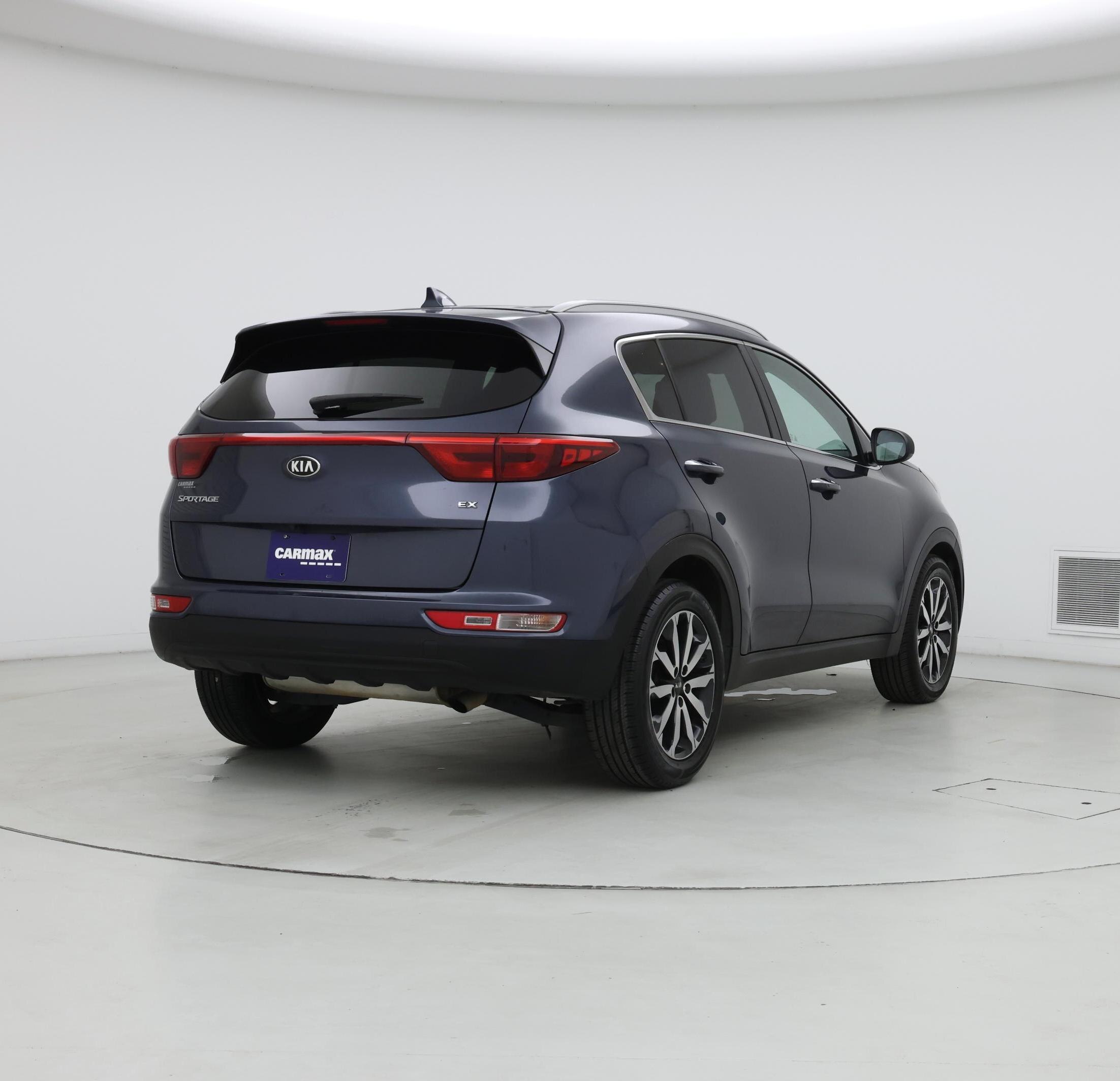 Thumbnail: 2017 Kia Sportage - 8