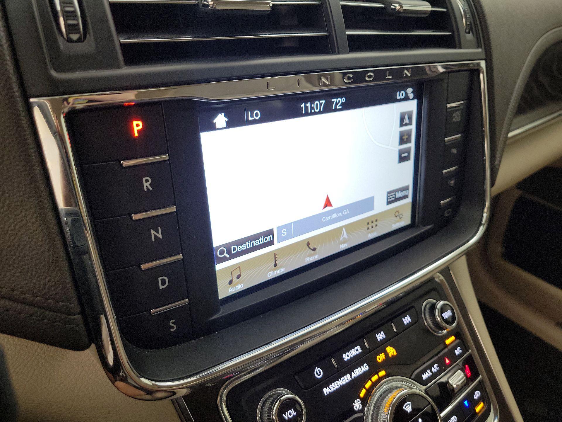 Thumbnail: 2017 Lincoln Continental - 14