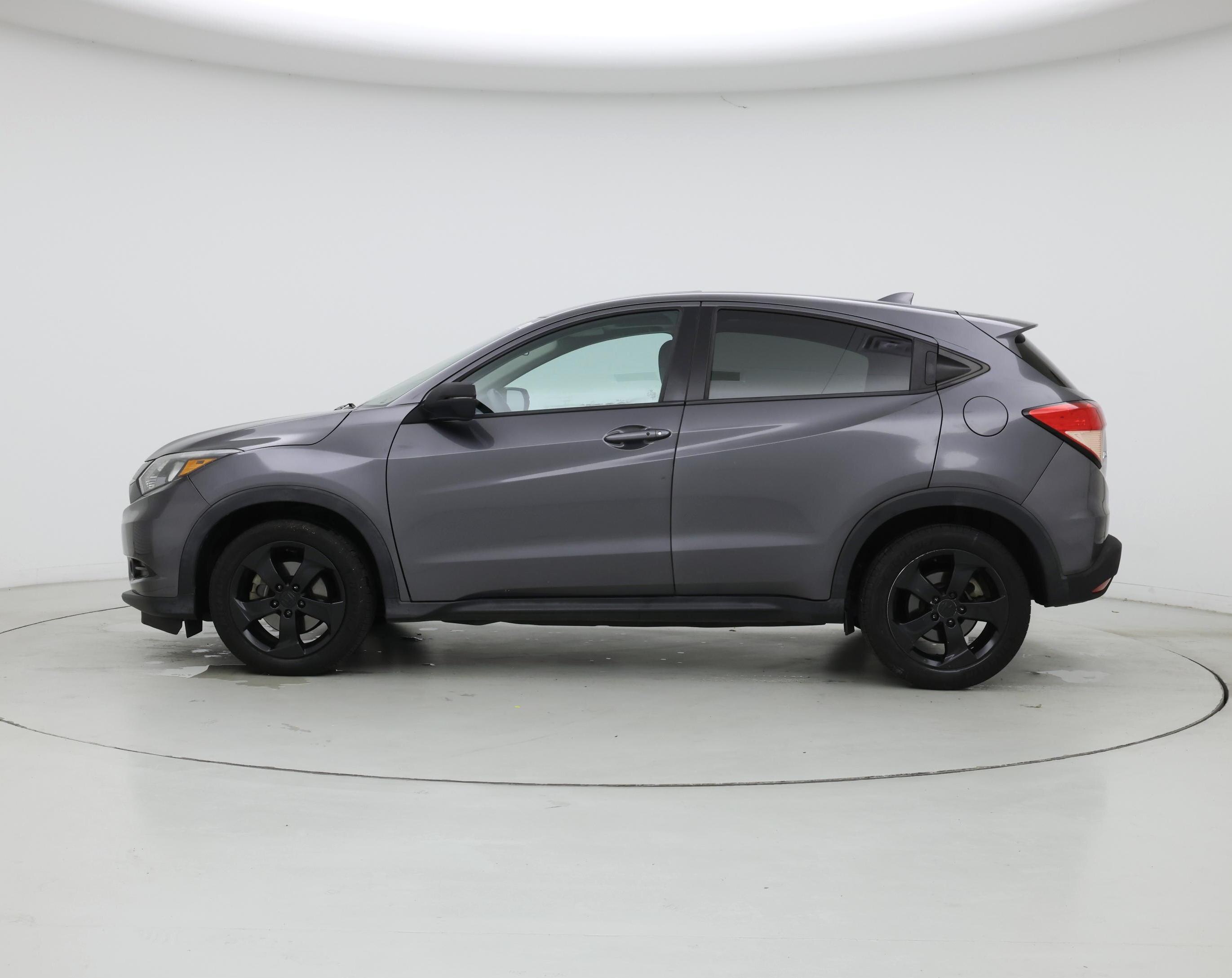 Thumbnail: 2016 Honda HR-V - 3