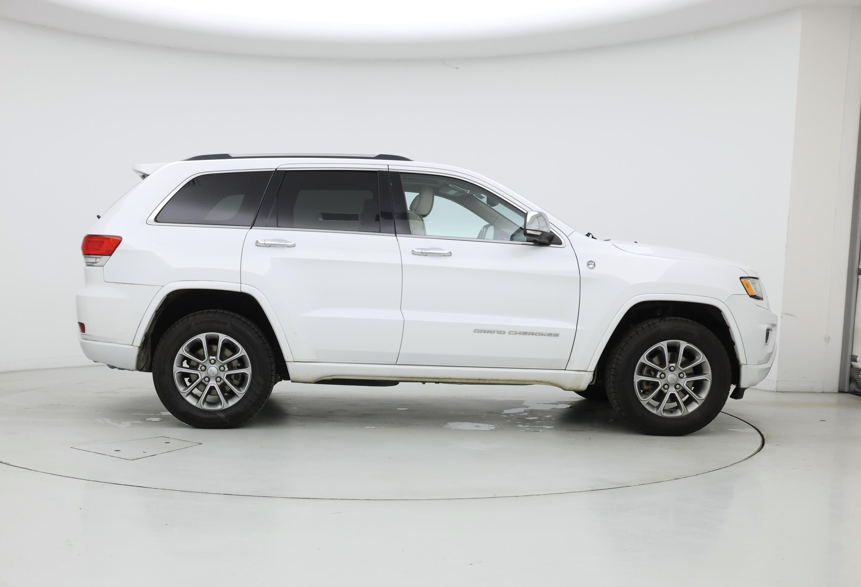 Thumbnail: 2015 Jeep Grand Cherokee - 7