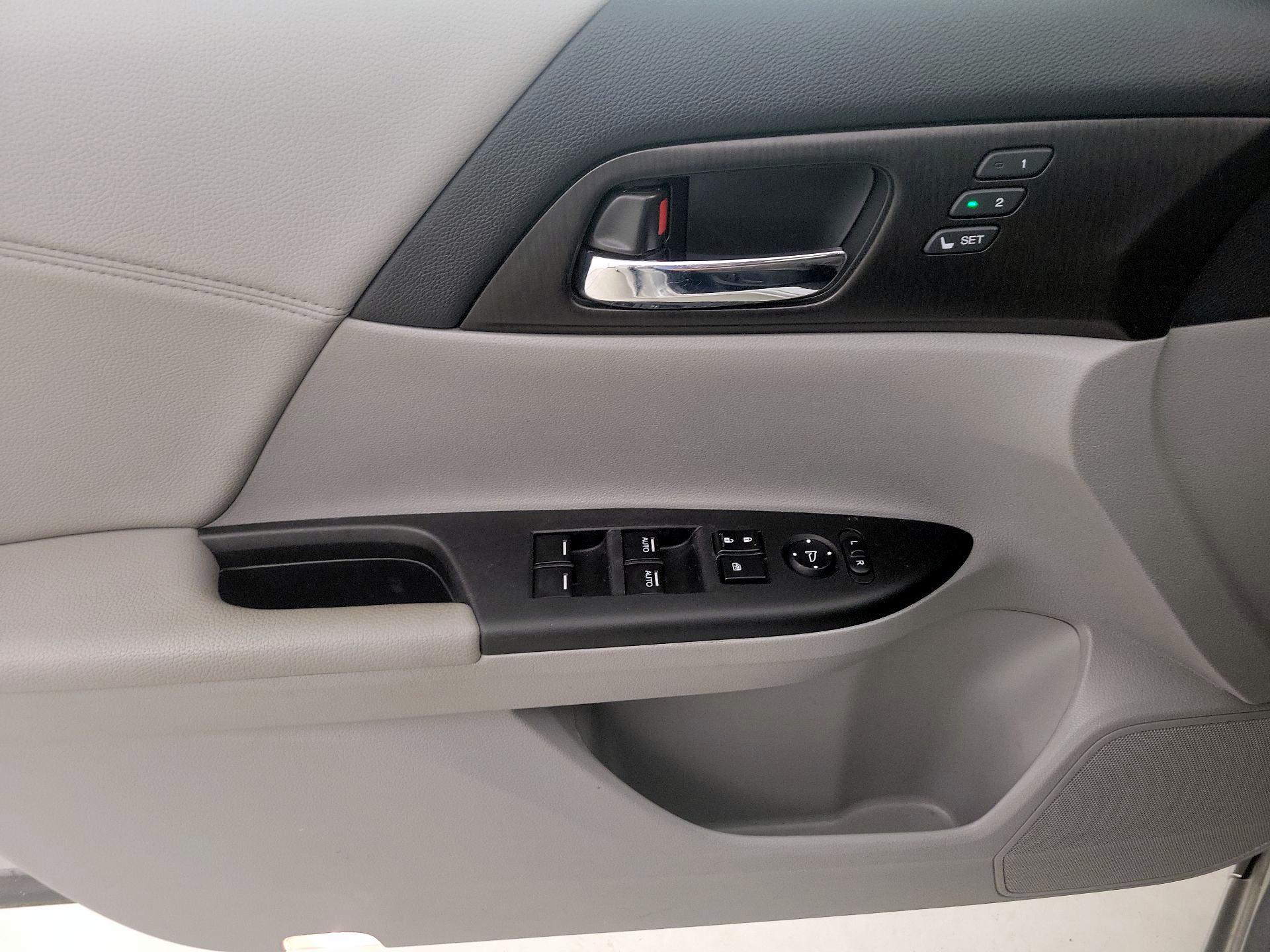 Thumbnail: 2014 Honda Accord - 12