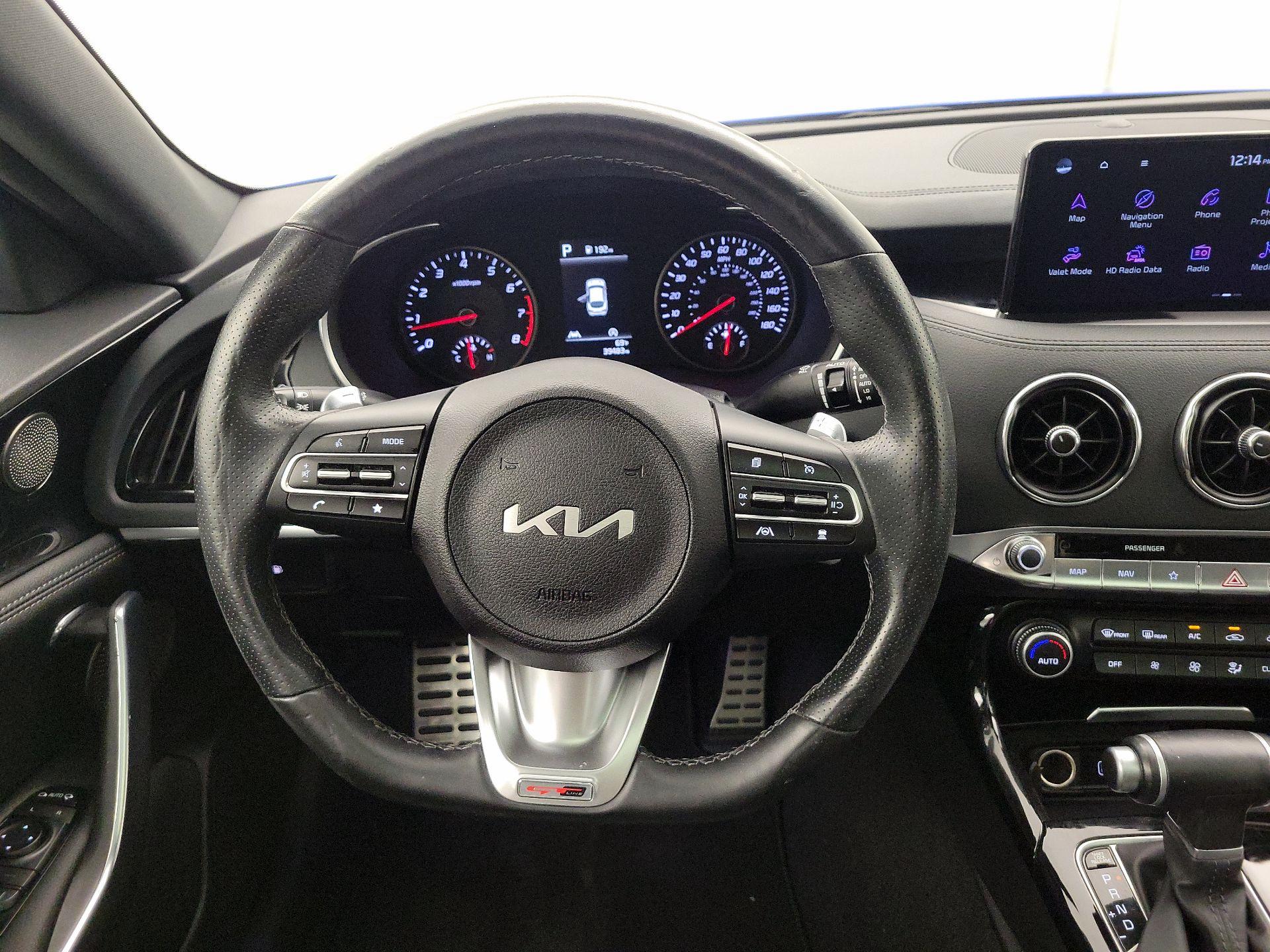 Thumbnail: 2022 Kia Stinger - 10