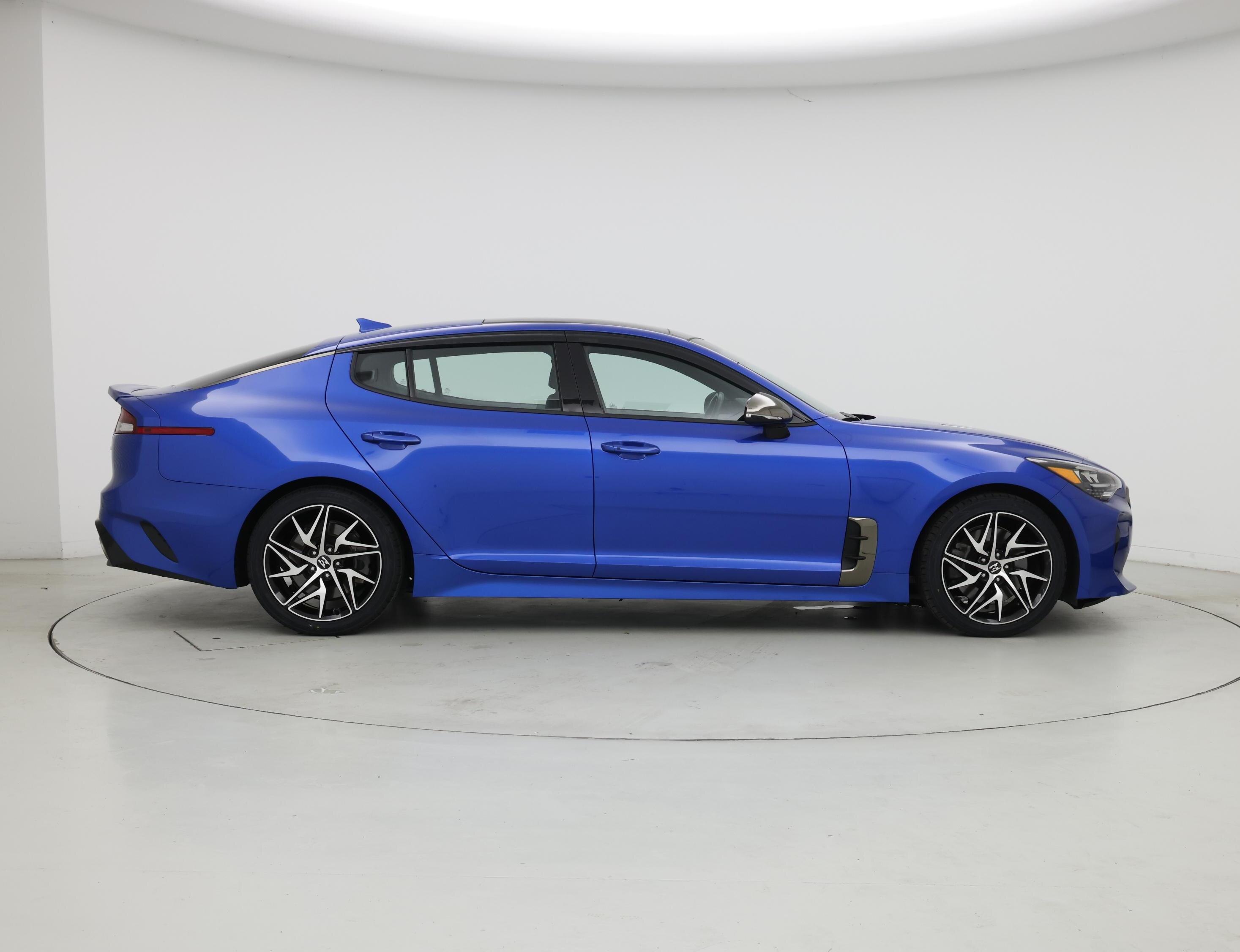 Thumbnail: 2022 Kia Stinger - 7