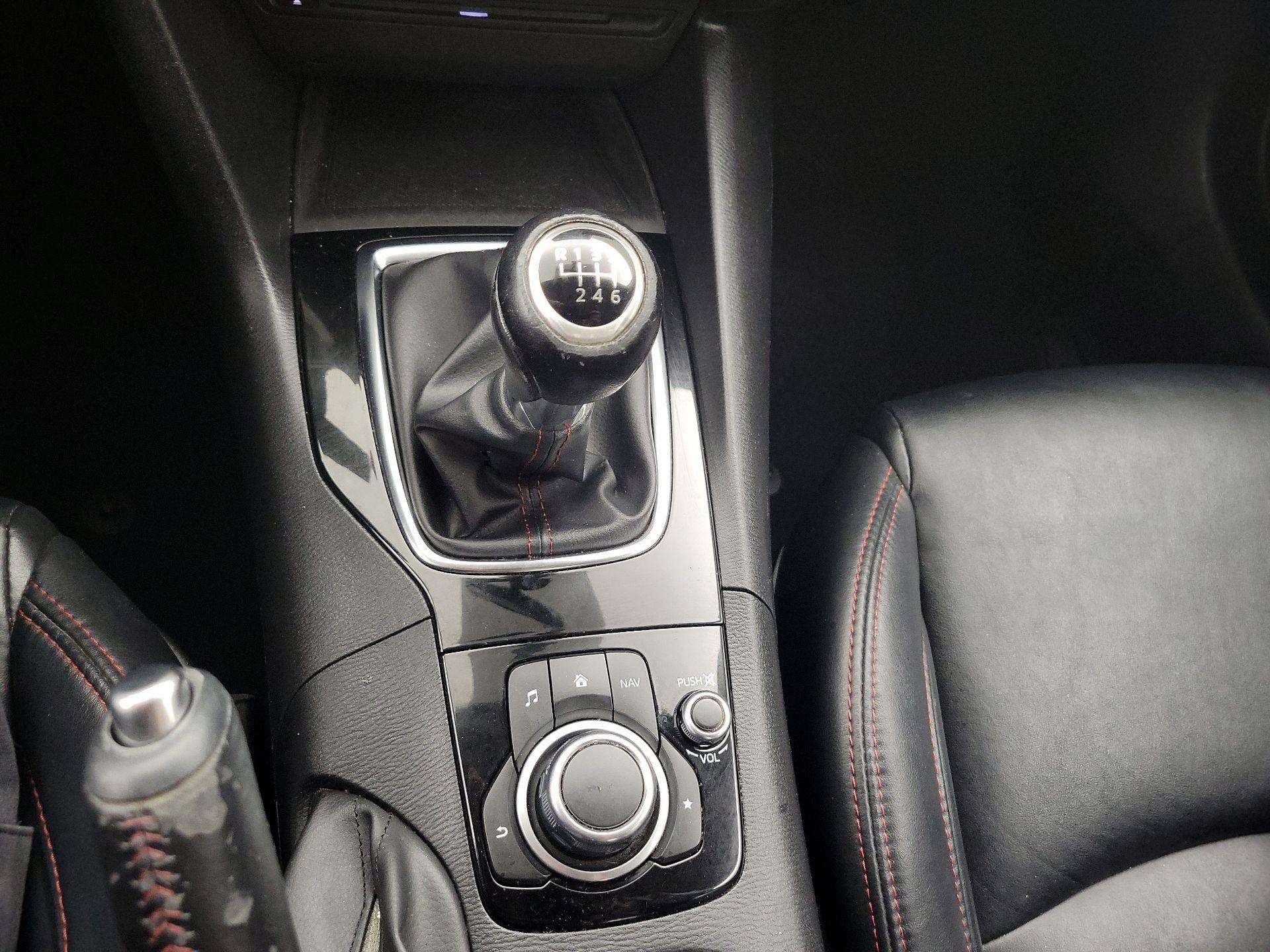 Thumbnail: 2015 Mazda Mazda3 - 18