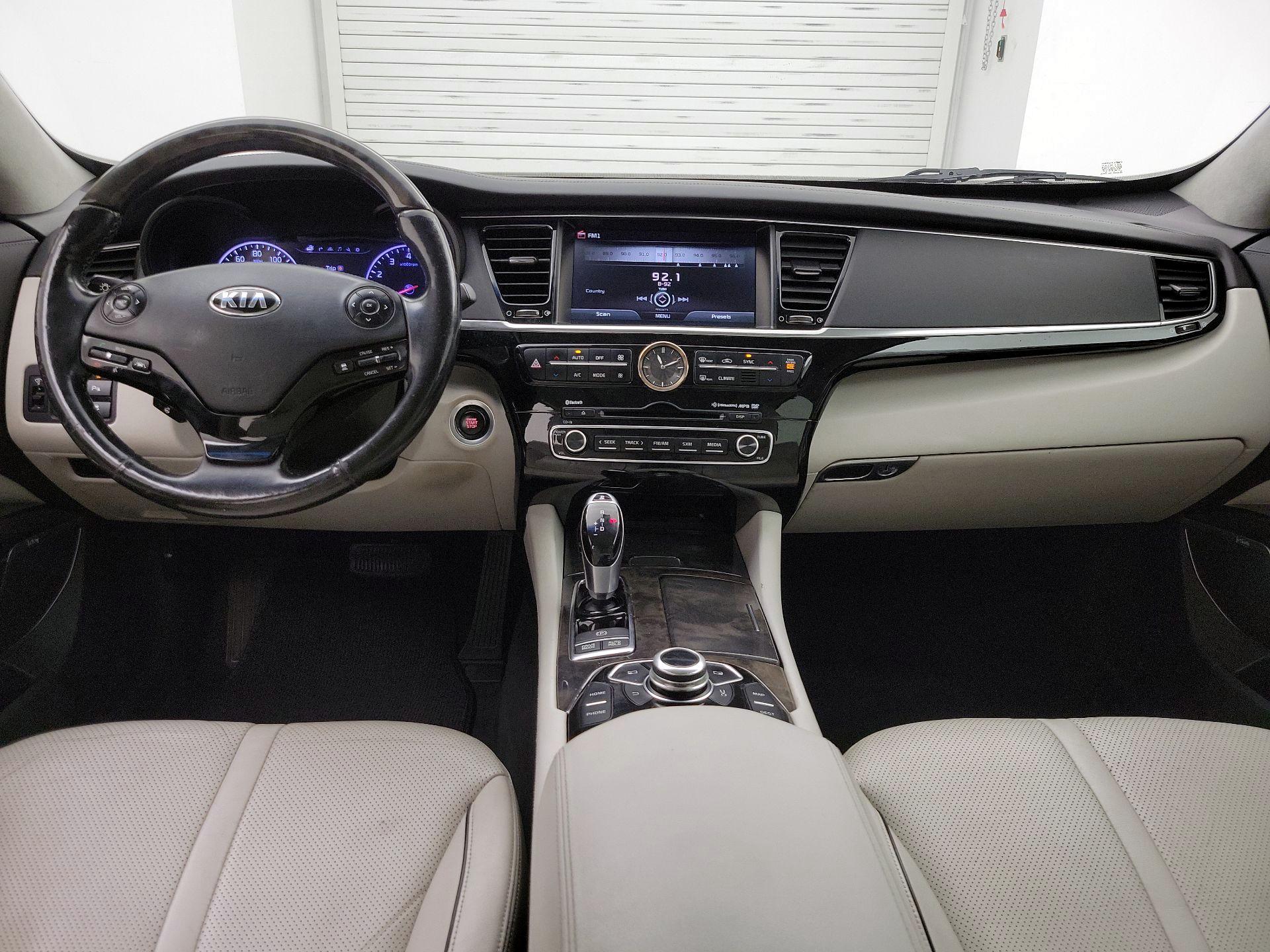 Thumbnail: 2015 Kia K900 - 9
