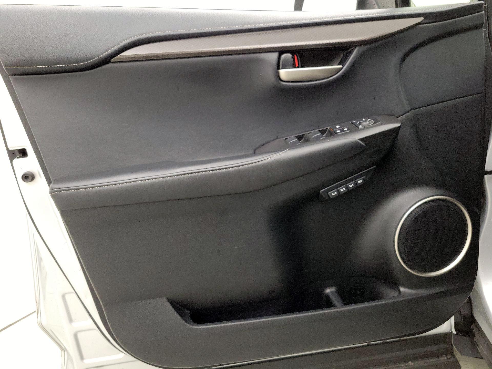 Thumbnail: 2016 Lexus NX - 12