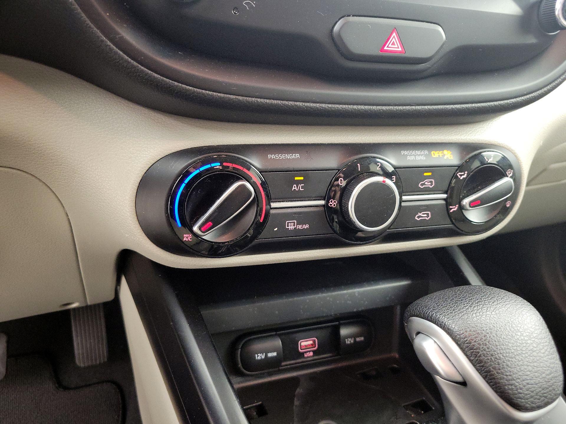 Thumbnail: 2021 Kia Soul - 16