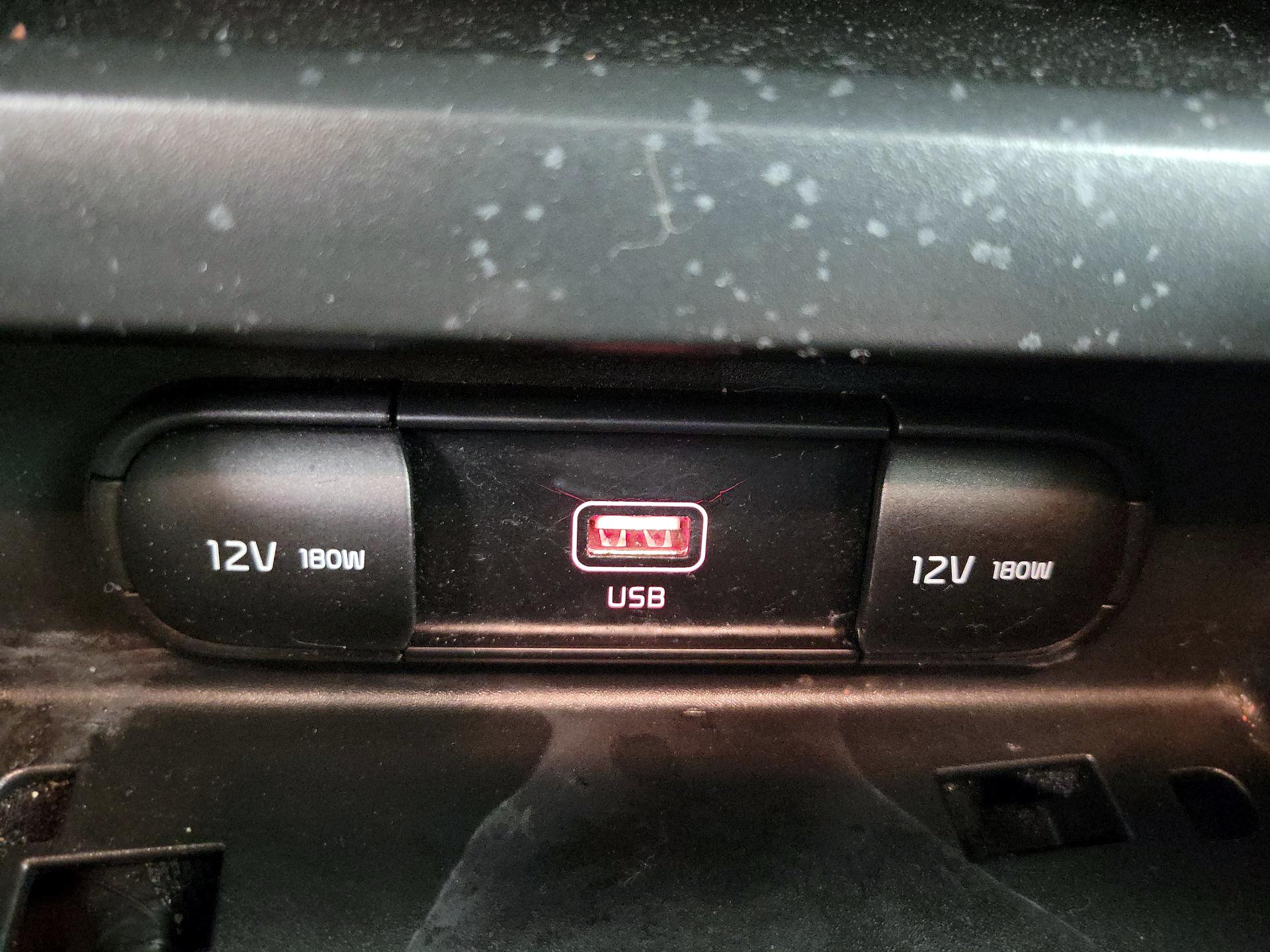 Thumbnail: 2021 Kia Soul - 18