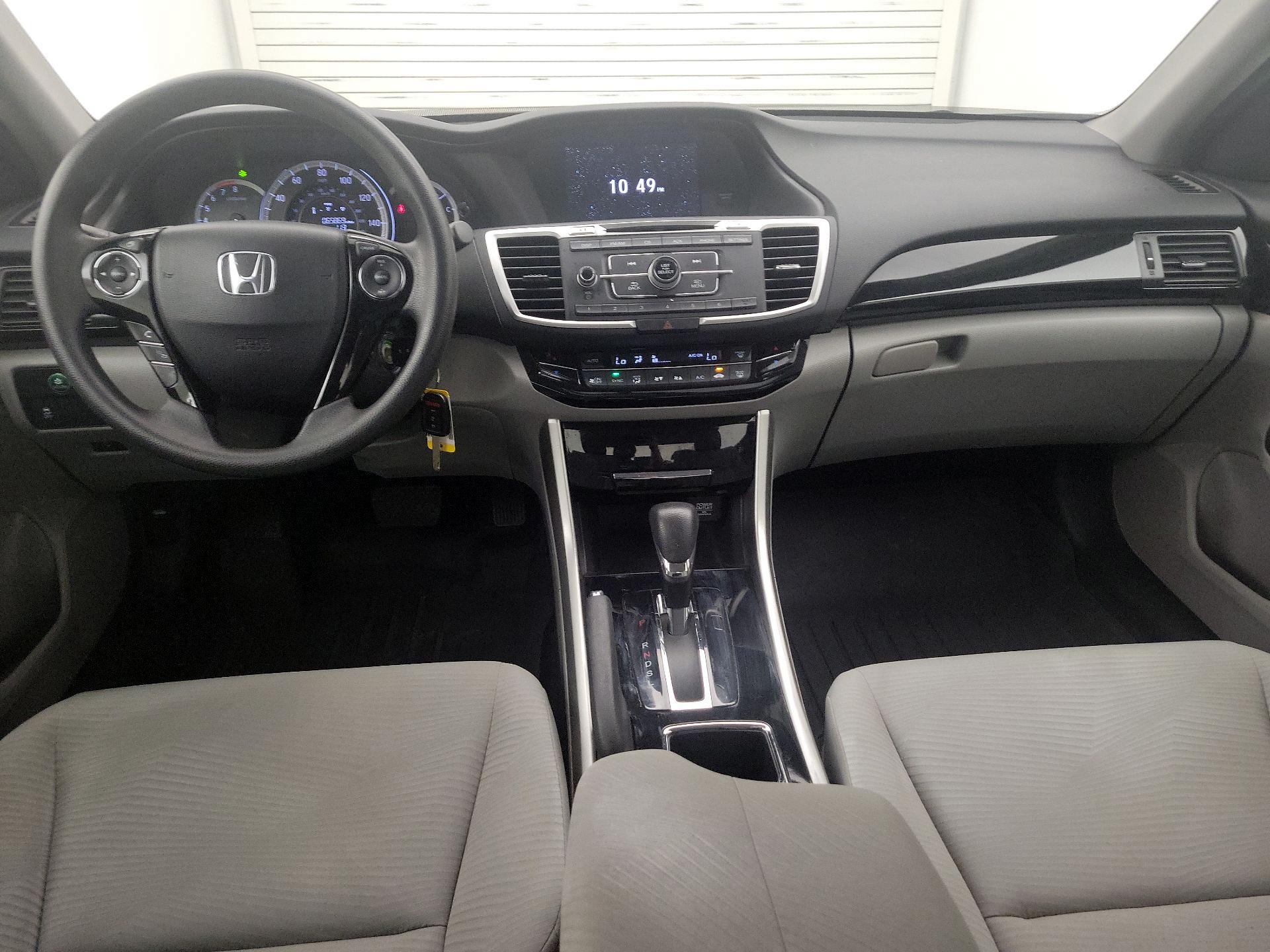 Thumbnail: 2016 Honda Accord - 9