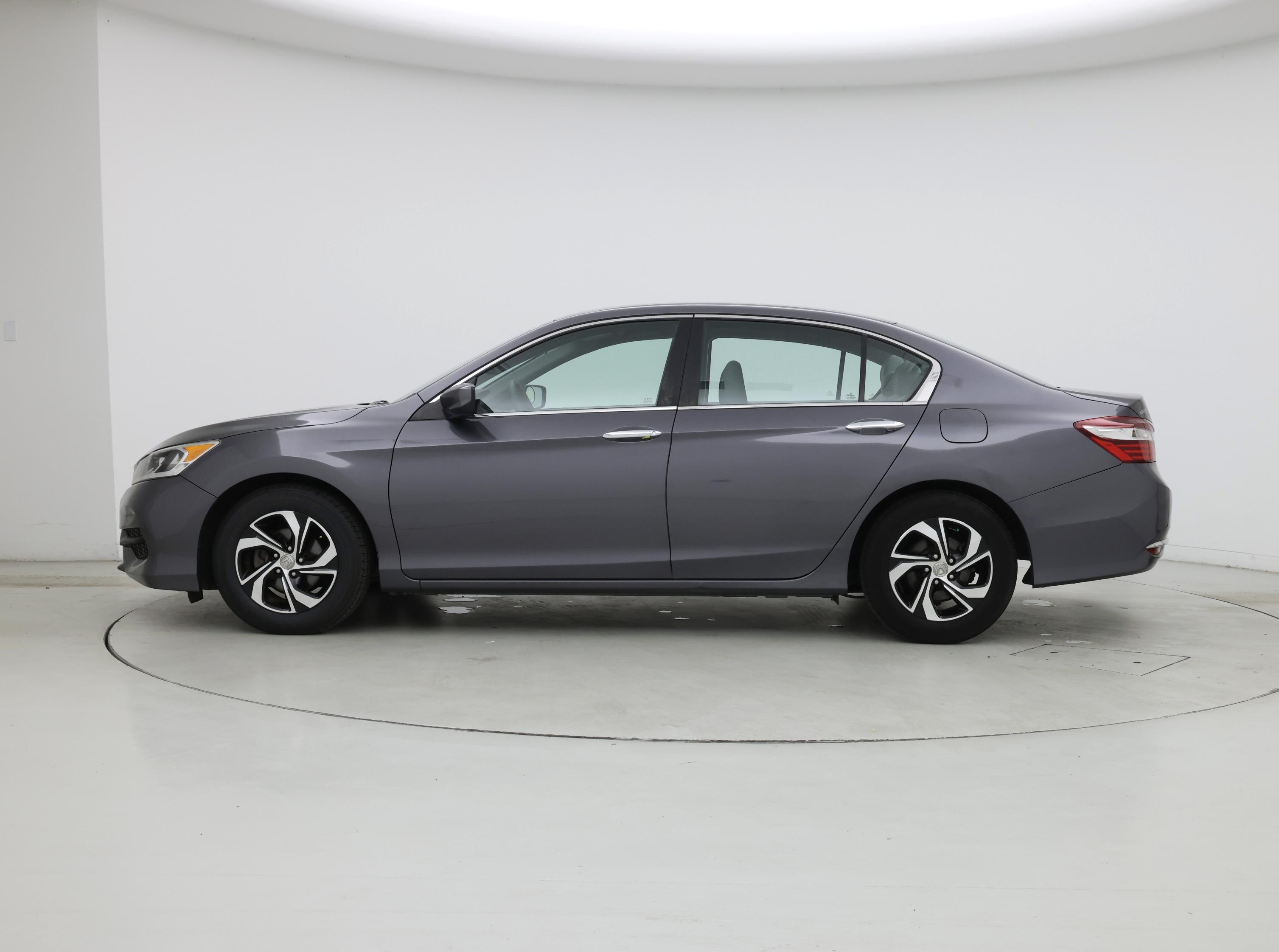 Thumbnail: 2016 Honda Accord - 3
