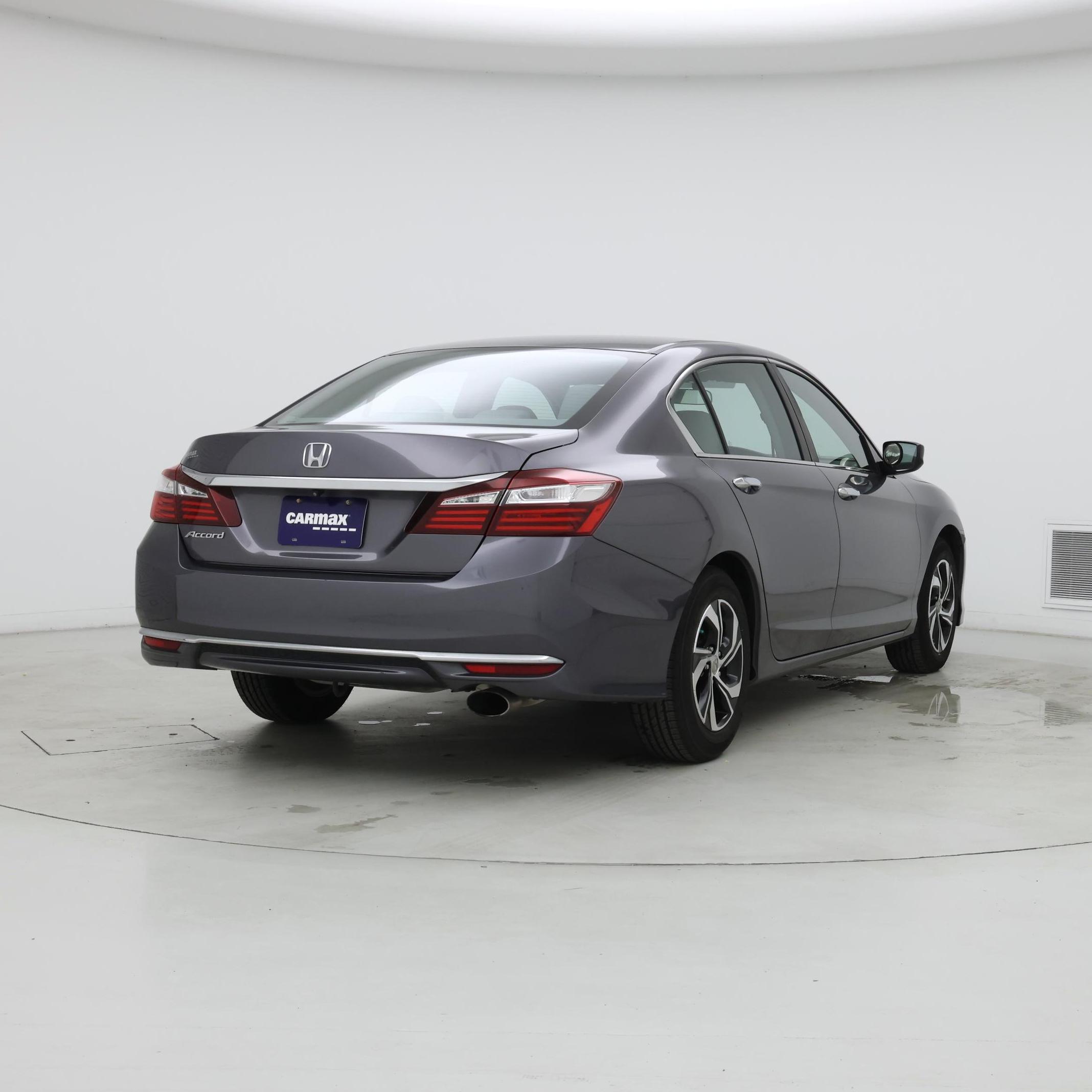 Thumbnail: 2016 Honda Accord - 8