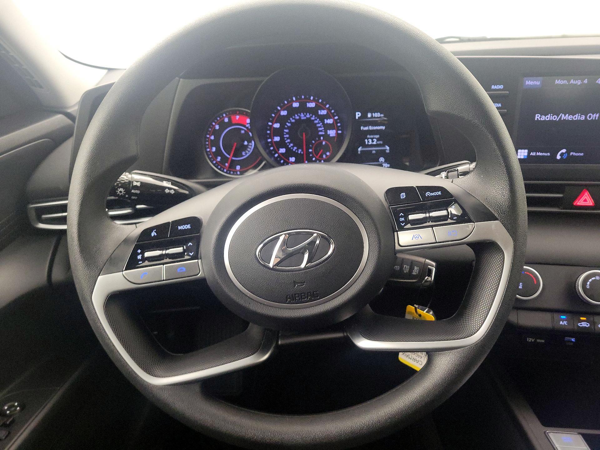 Thumbnail: 2023 Hyundai Elantra - 10
