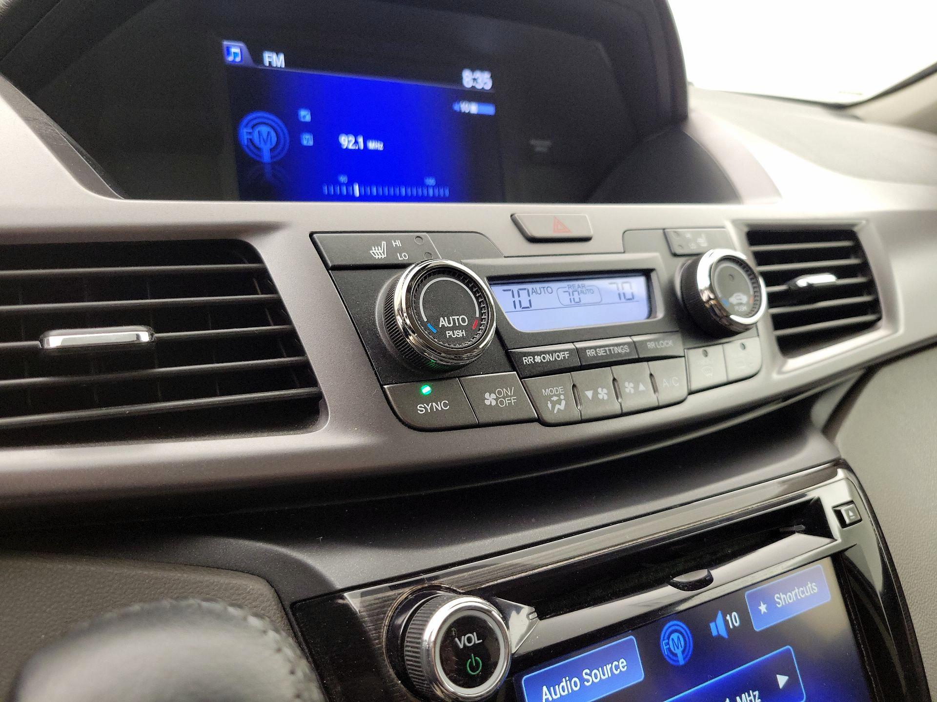 Thumbnail: 2014 Honda Odyssey - 17