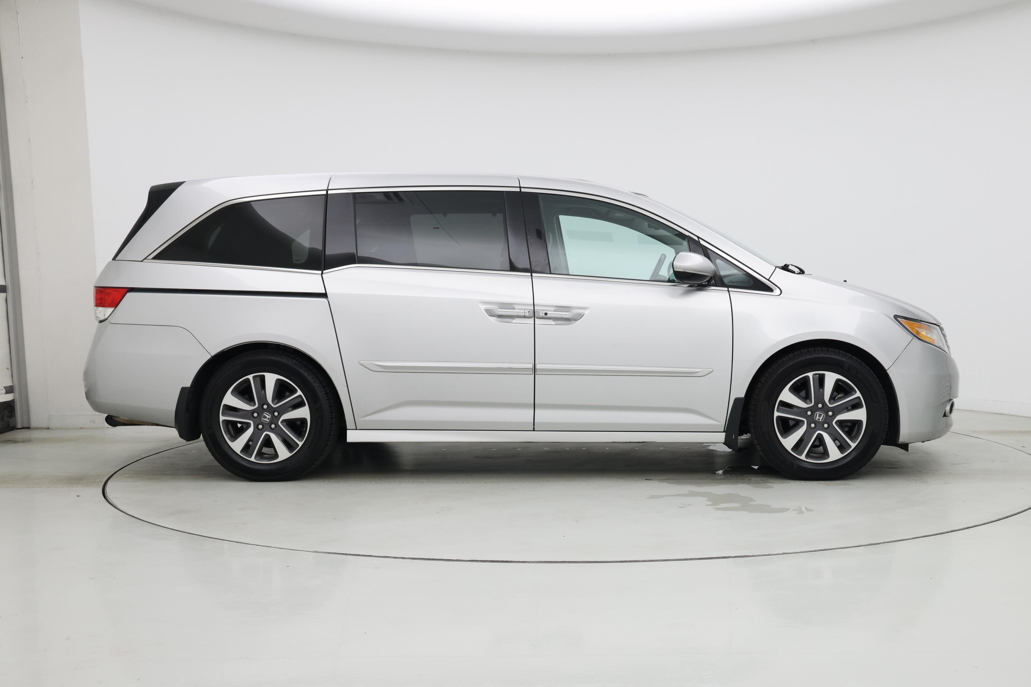 Thumbnail: 2014 Honda Odyssey - 7