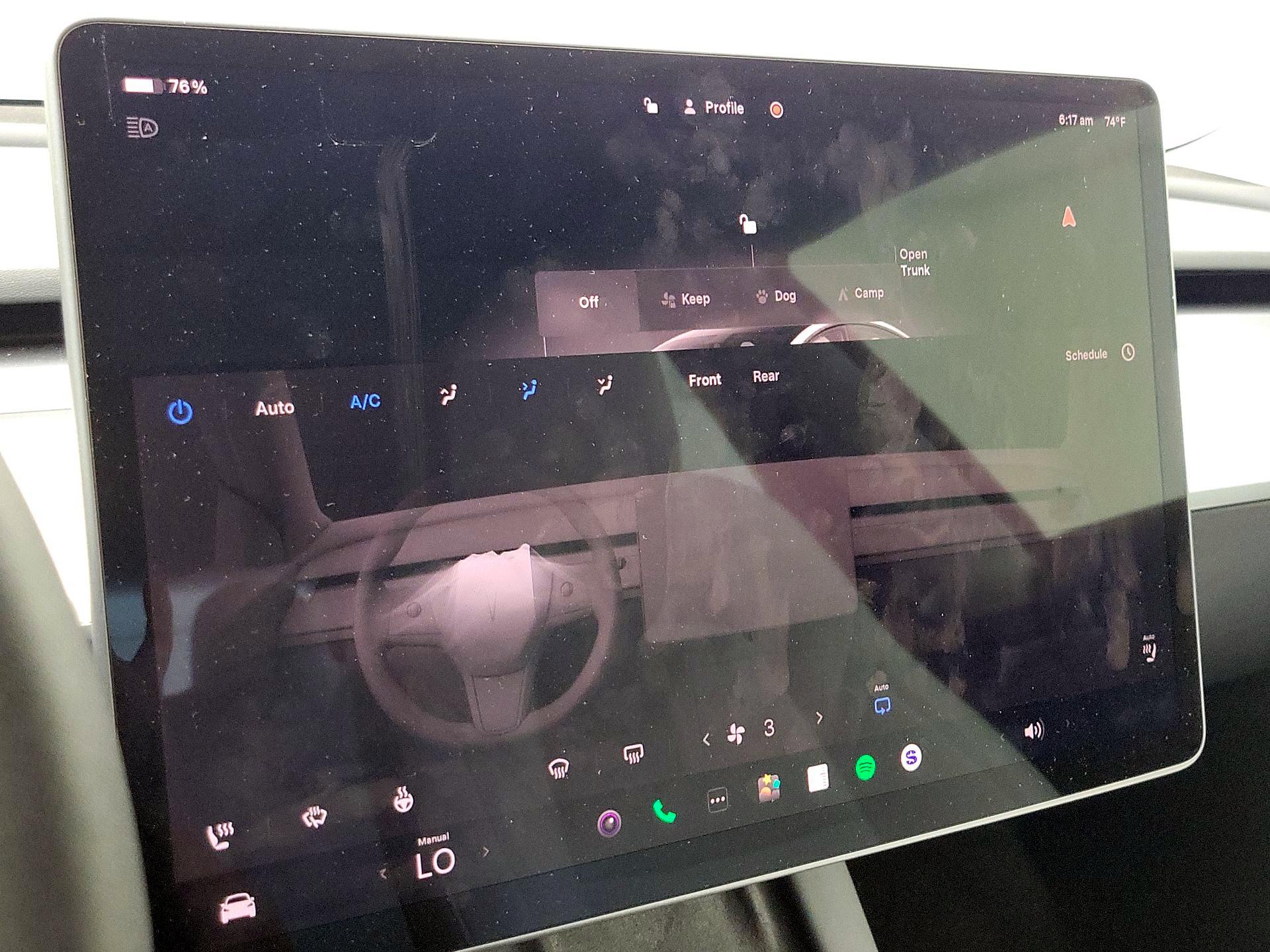 Thumbnail: 2023 Tesla Model 3 - 16