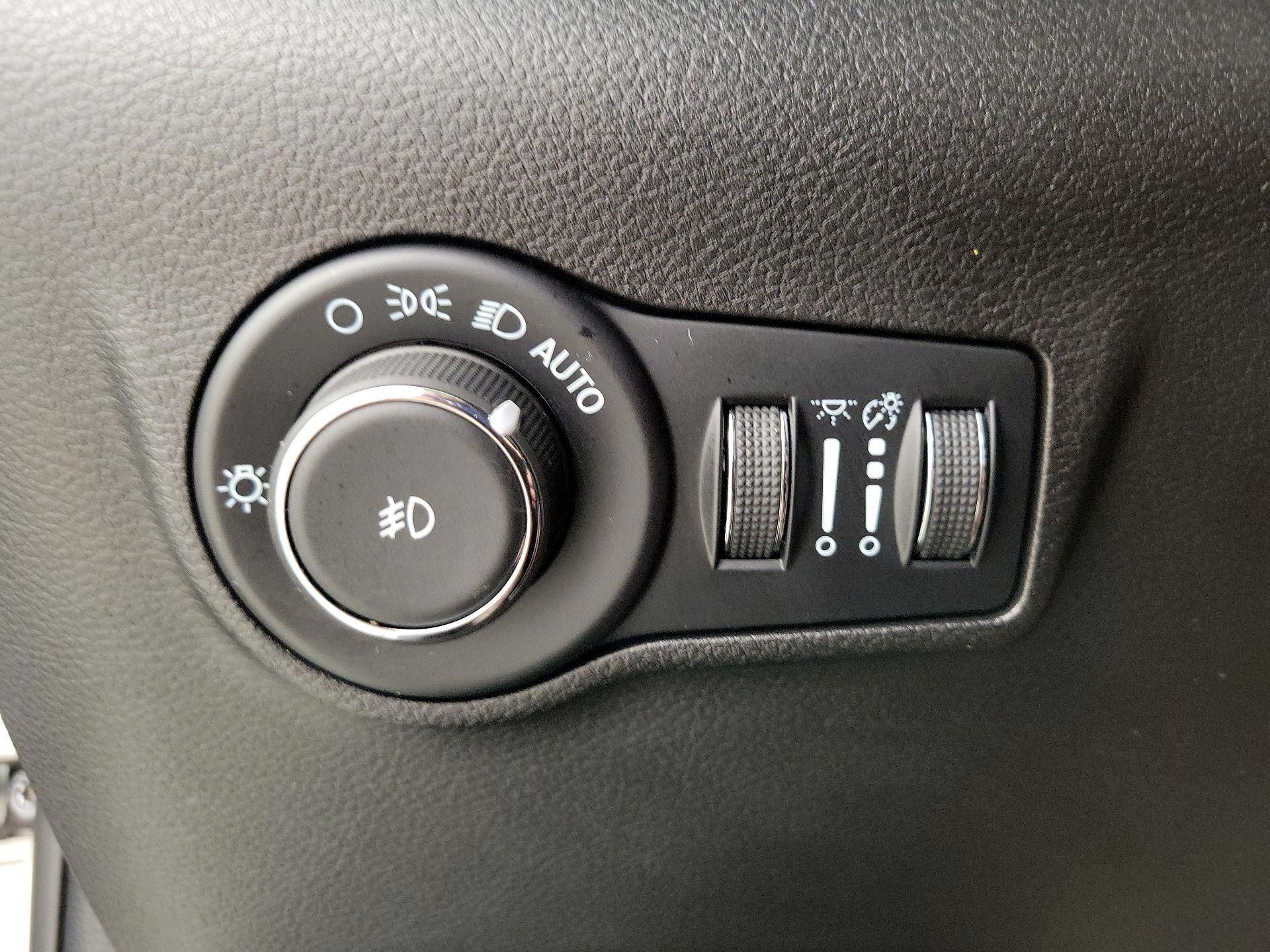 Thumbnail: 2024 Jeep Compass - 13