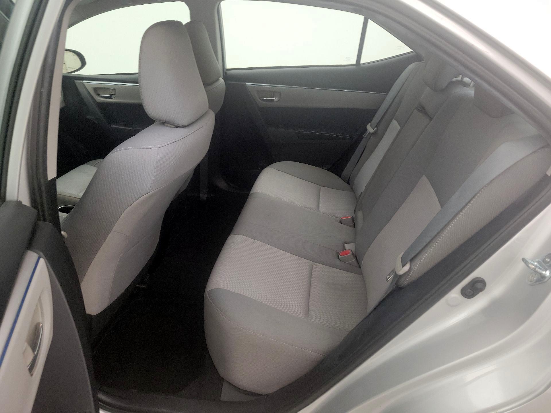 Thumbnail: 2015 Toyota Corolla - 19