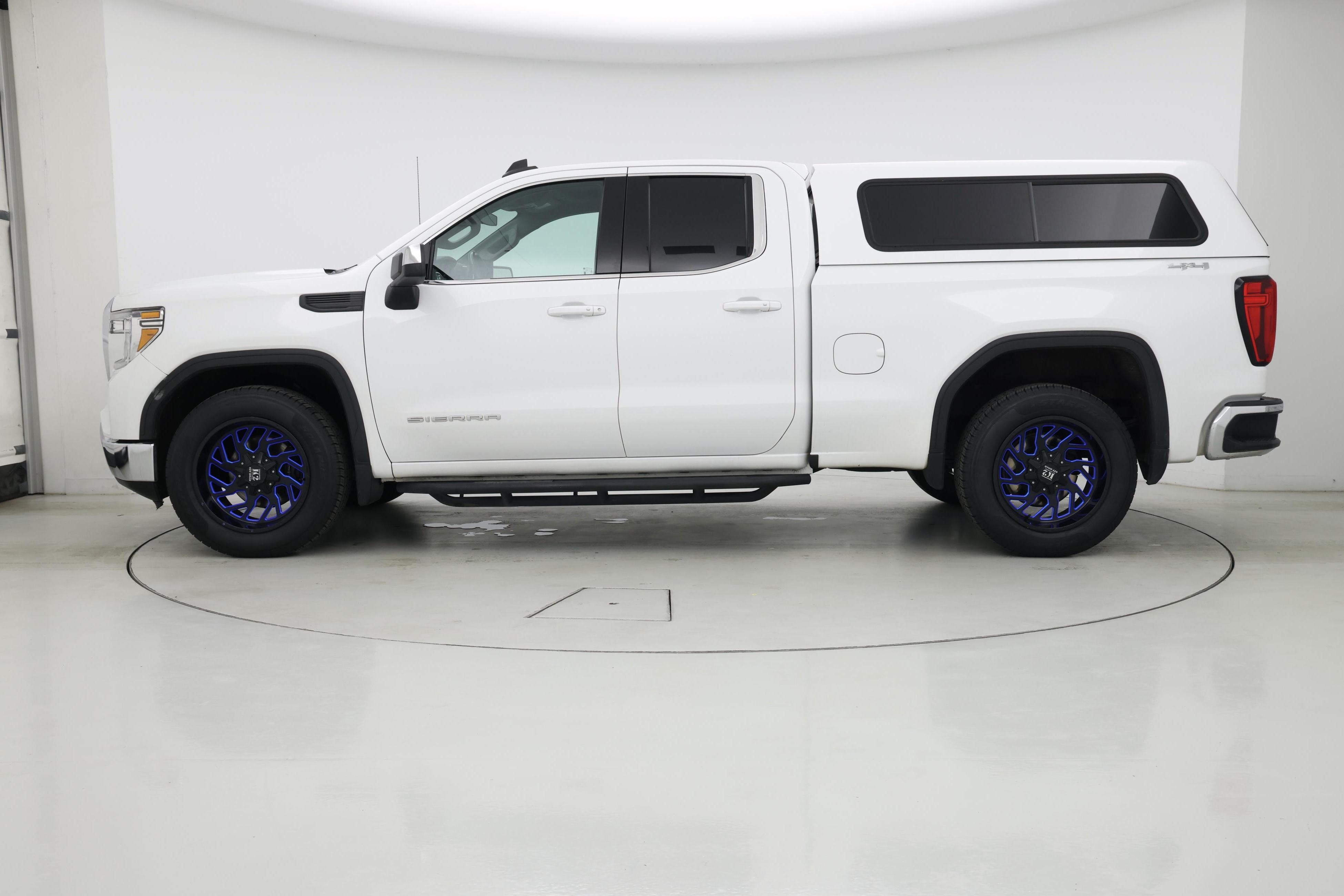 Thumbnail: 2021 GMC Sierra 1500 - 3