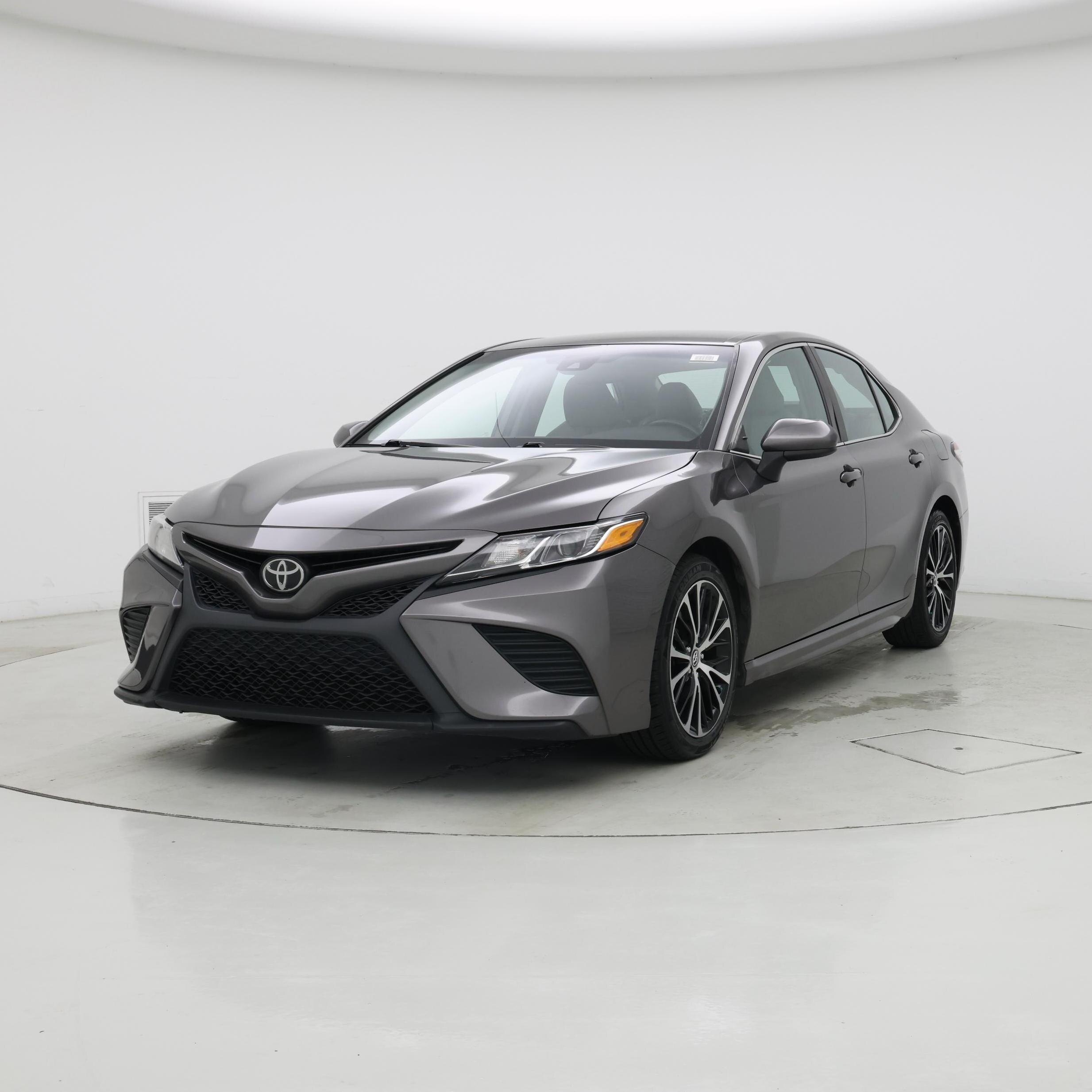 Thumbnail: 2020 Toyota Camry - 4