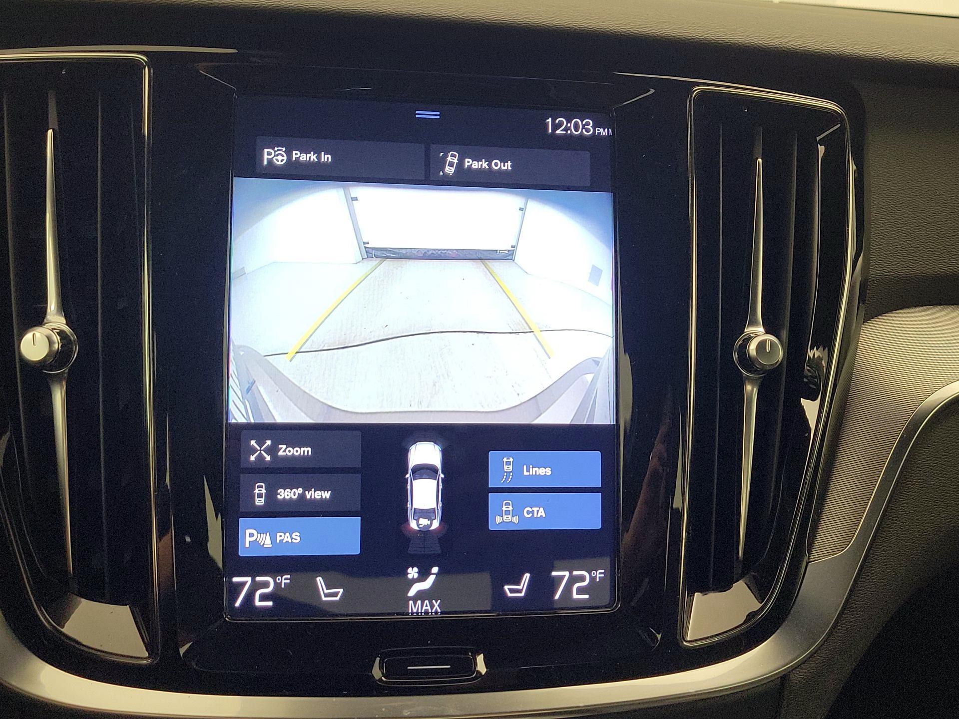 Thumbnail: 2019 Volvo S60 - 14