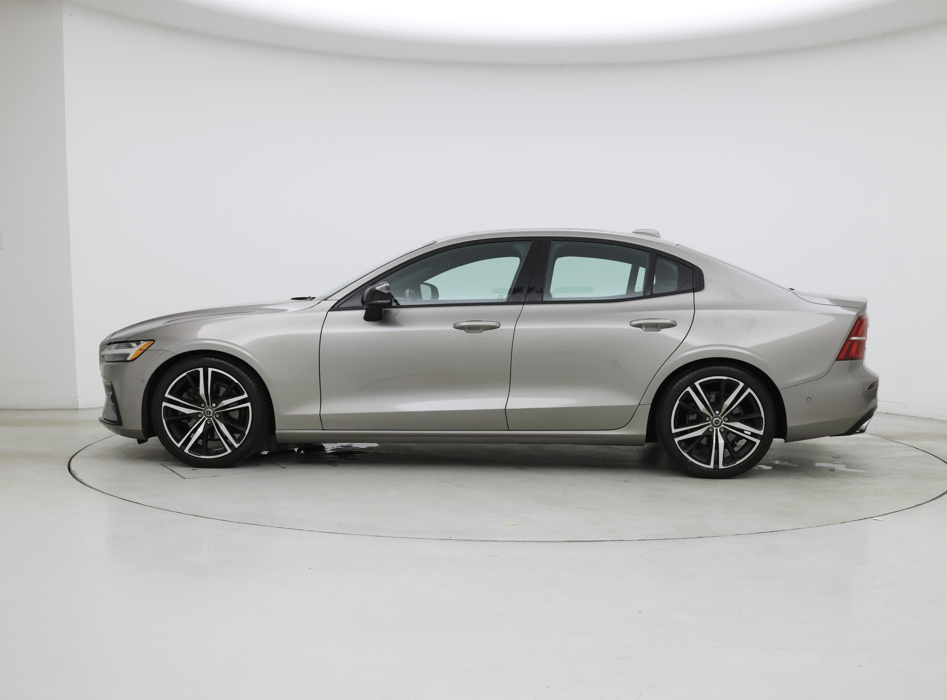 Thumbnail: 2019 Volvo S60 - 3