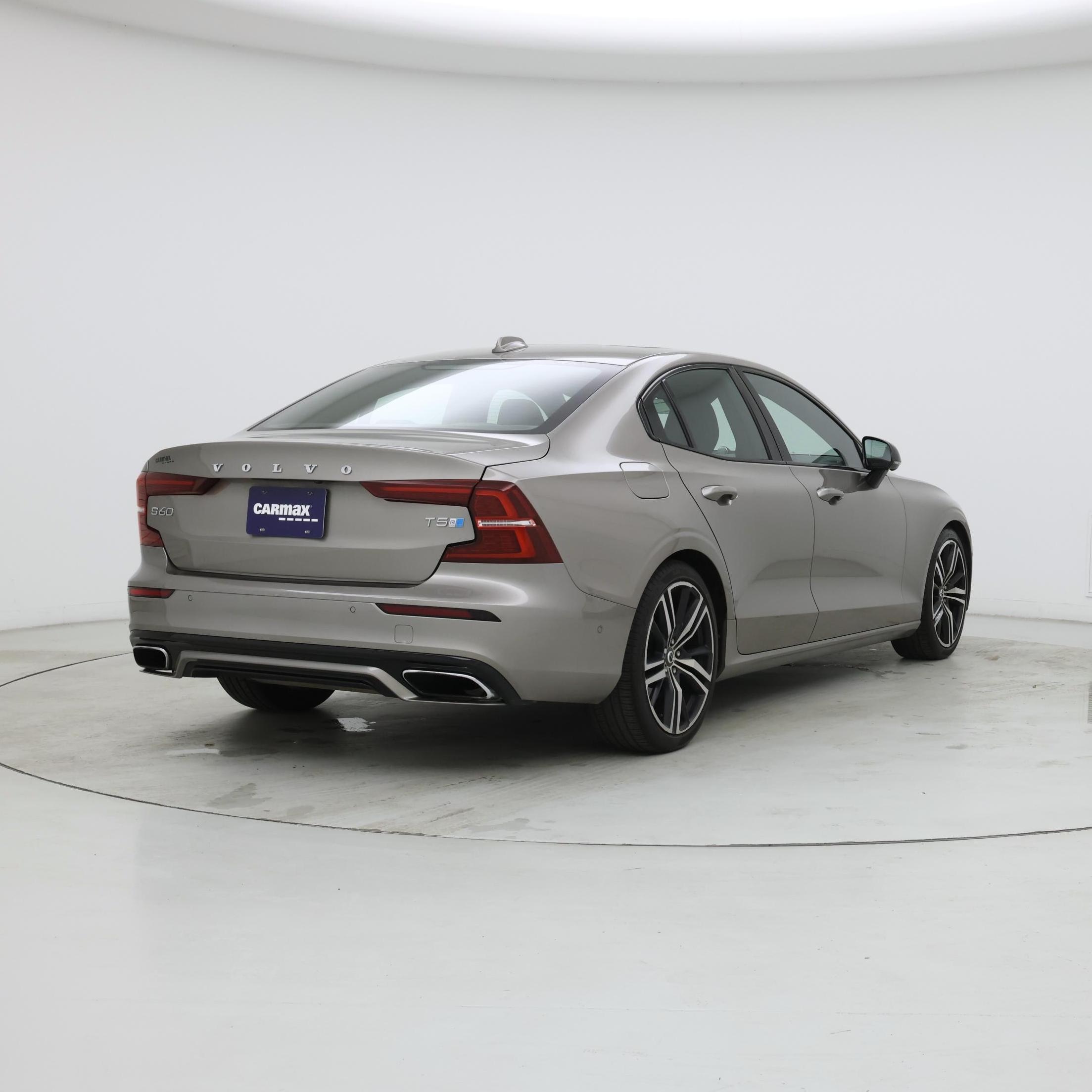 Thumbnail: 2019 Volvo S60 - 8