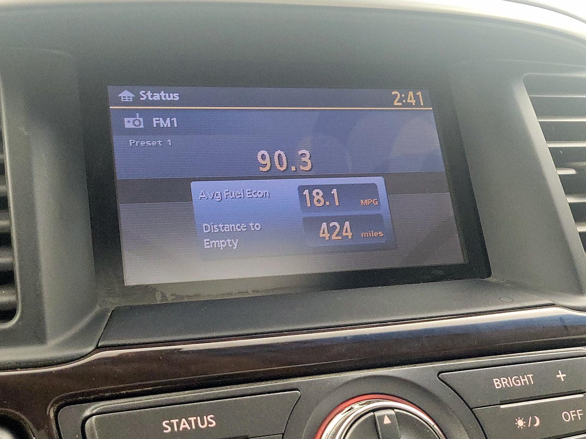 Thumbnail: 2014 Nissan Pathfinder - 15