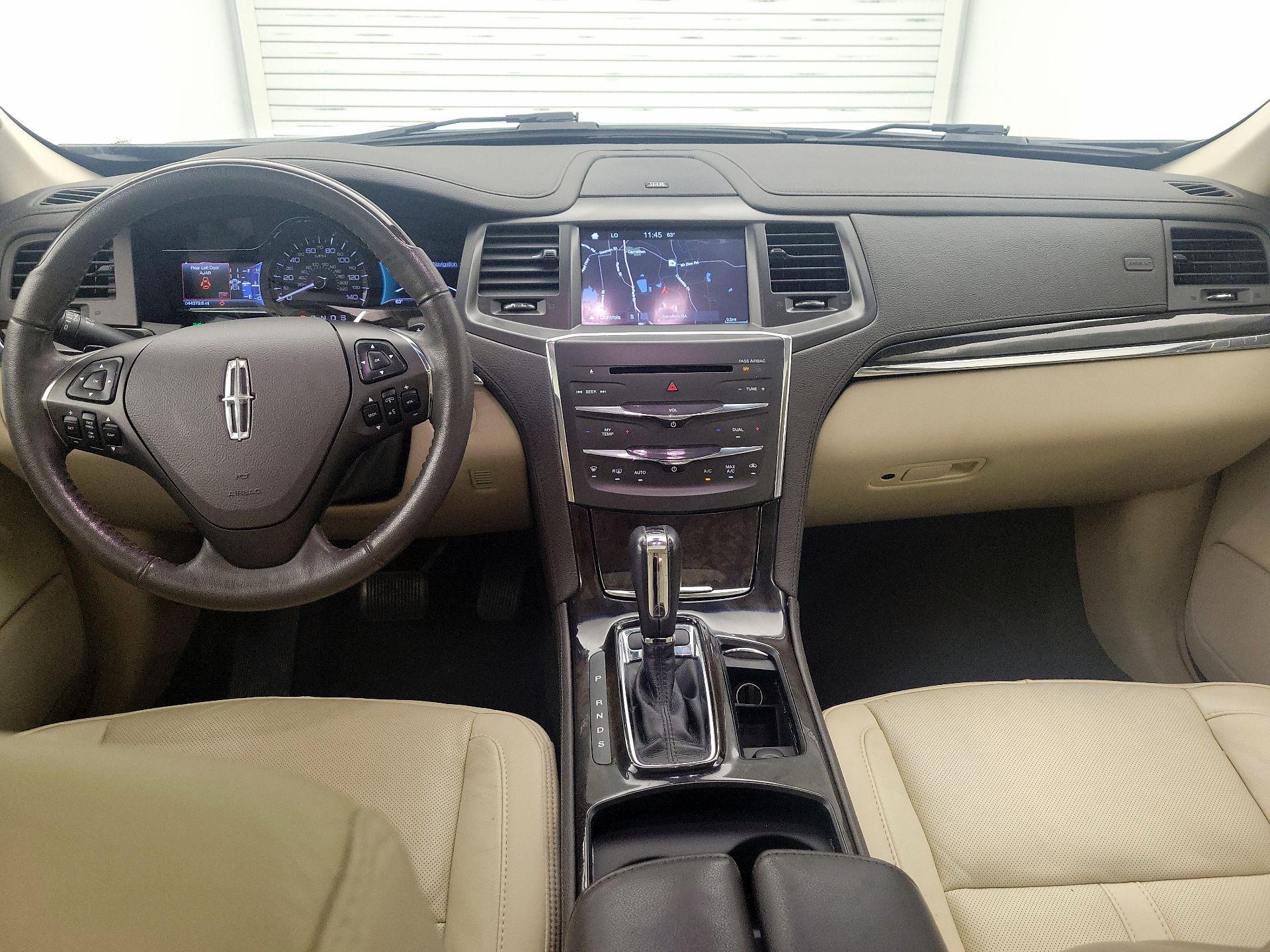 Thumbnail: 2016 Lincoln MKS - 9