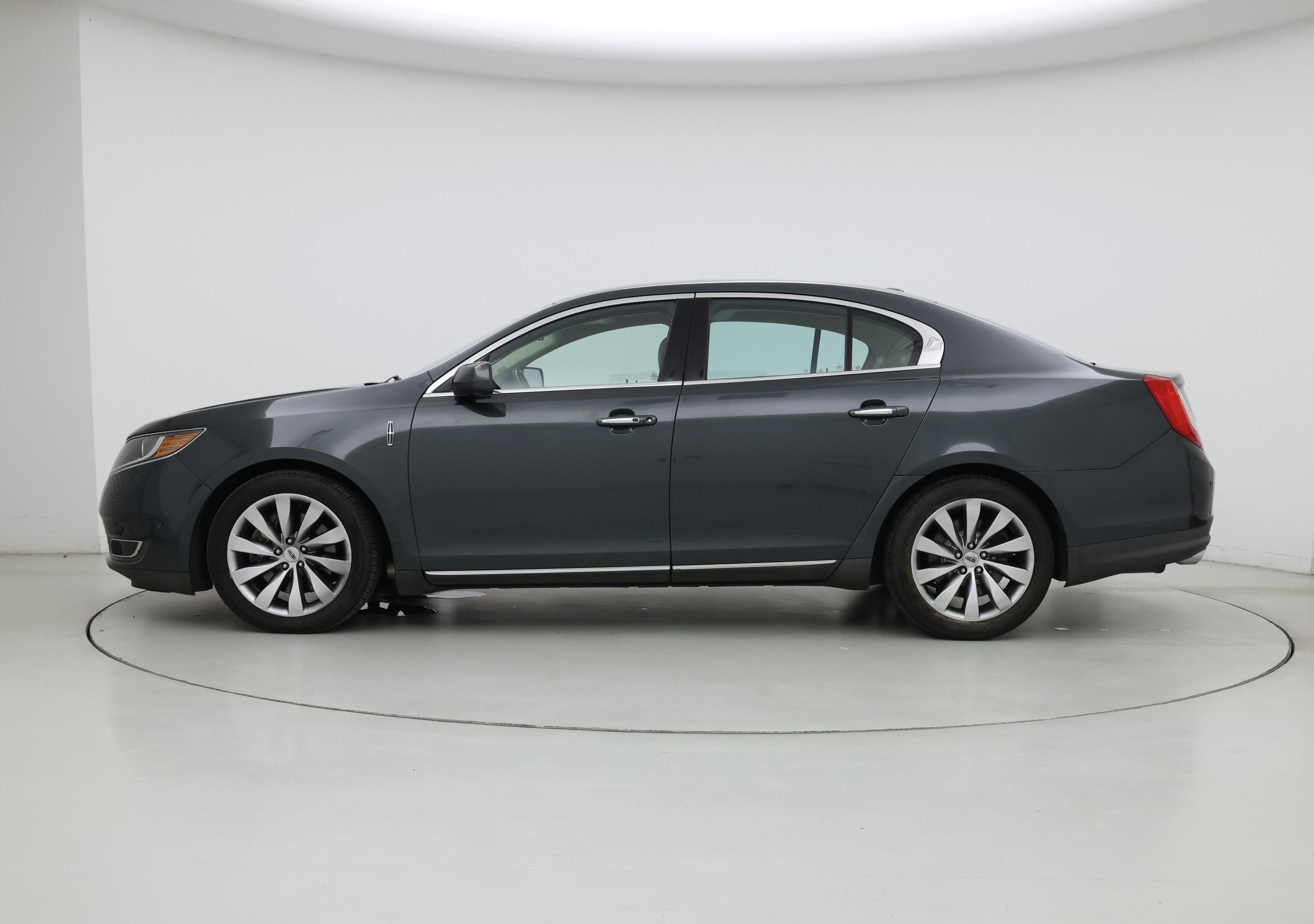 Thumbnail: 2016 Lincoln MKS - 3