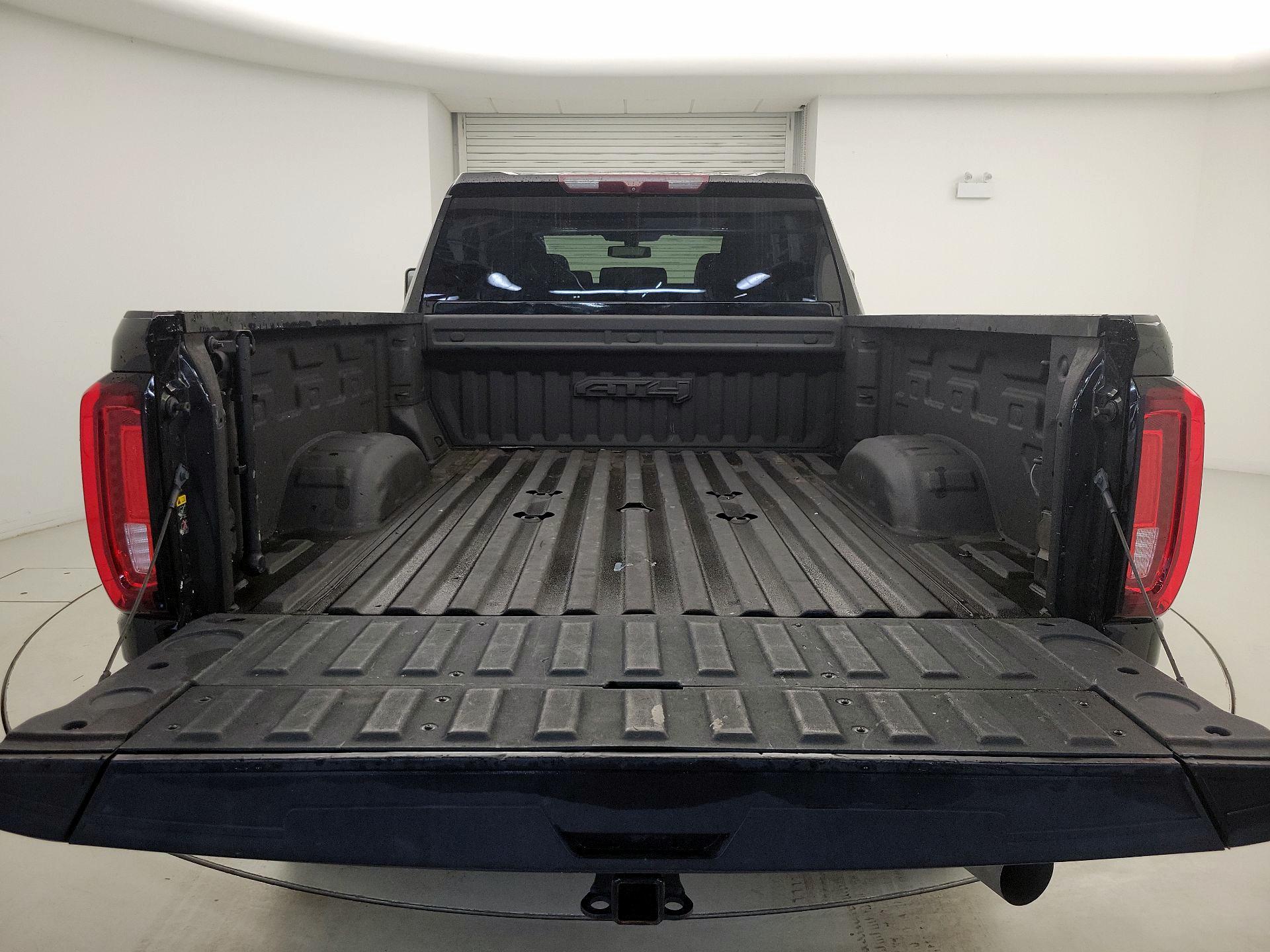 Thumbnail: 2021 GMC Sierra 3500 - 20